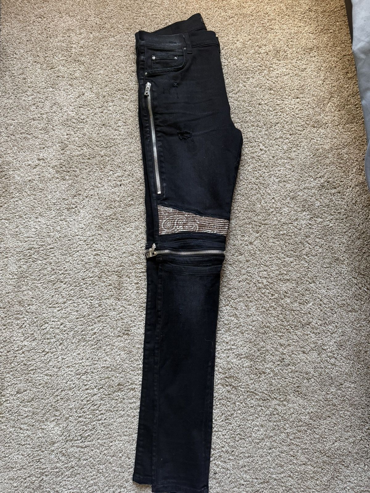Amiri AMIRI MX2 Brown Bandana Jeans in Antique Black, size 33 Size US 33 - 3 Thumbnail