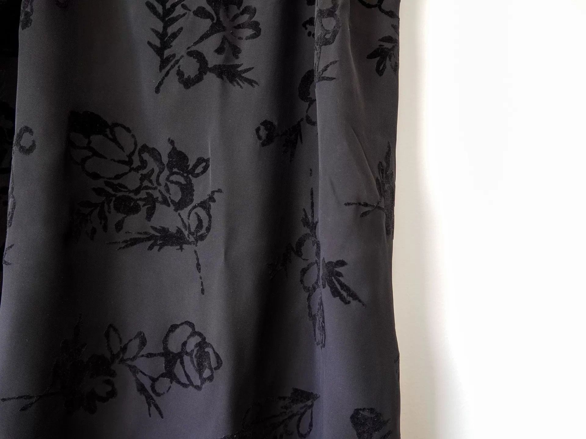 Yohji Yamamoto Yohji Yamamoto 1997SS Velvet Floral Dress Size S Size 26" / US 2 / IT 38 - 6 Thumbnail