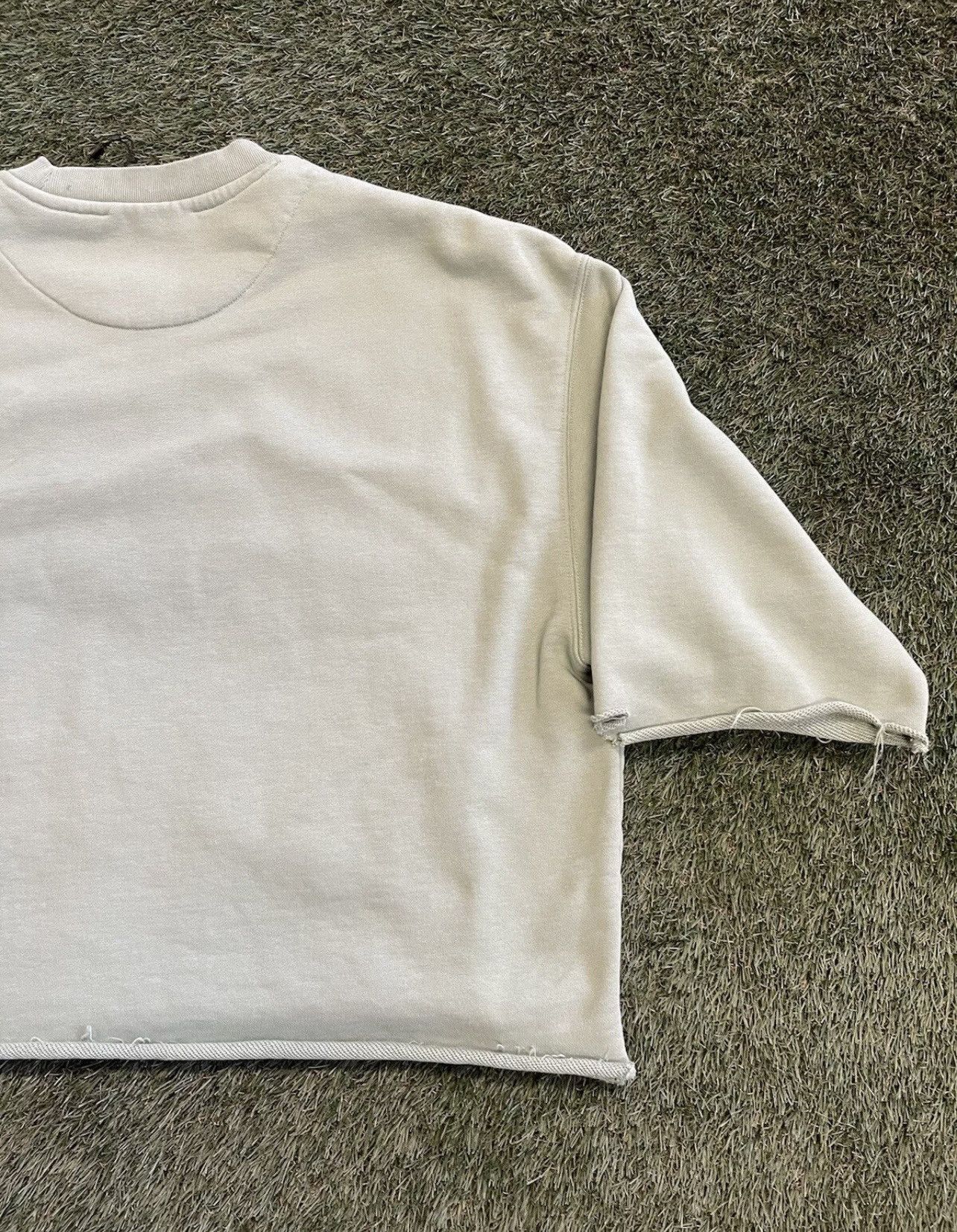 Saint Vanity Size L - Saint Vanity “Love” Cropped Crewneck Green Size US L / EU 52-54 / 3 - 6 Thumbnail