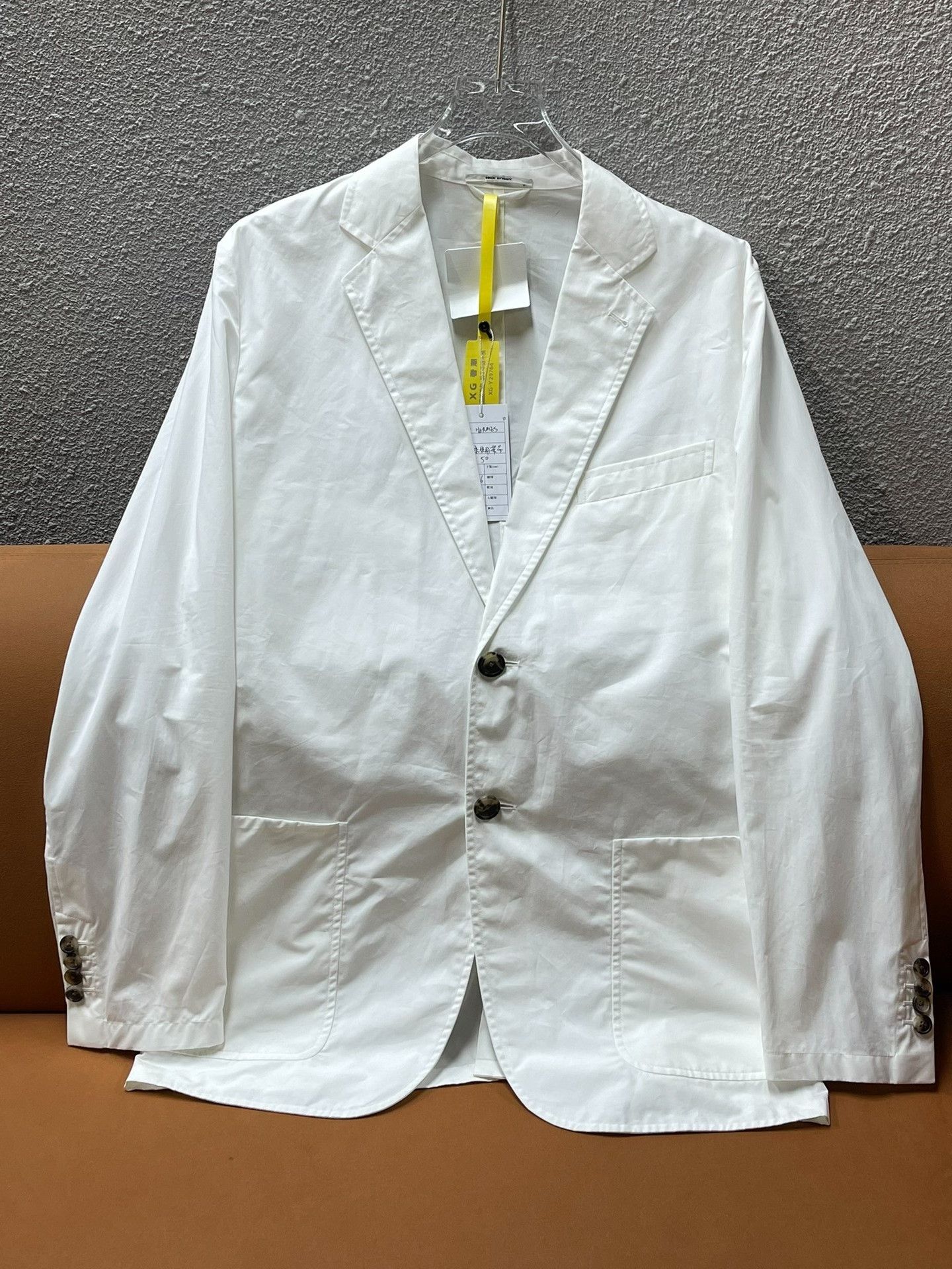 Hermes Hermes Classic Solid Lapel White Blazer Size US M / EU 48-50 / 2 - 1 Thumbnail