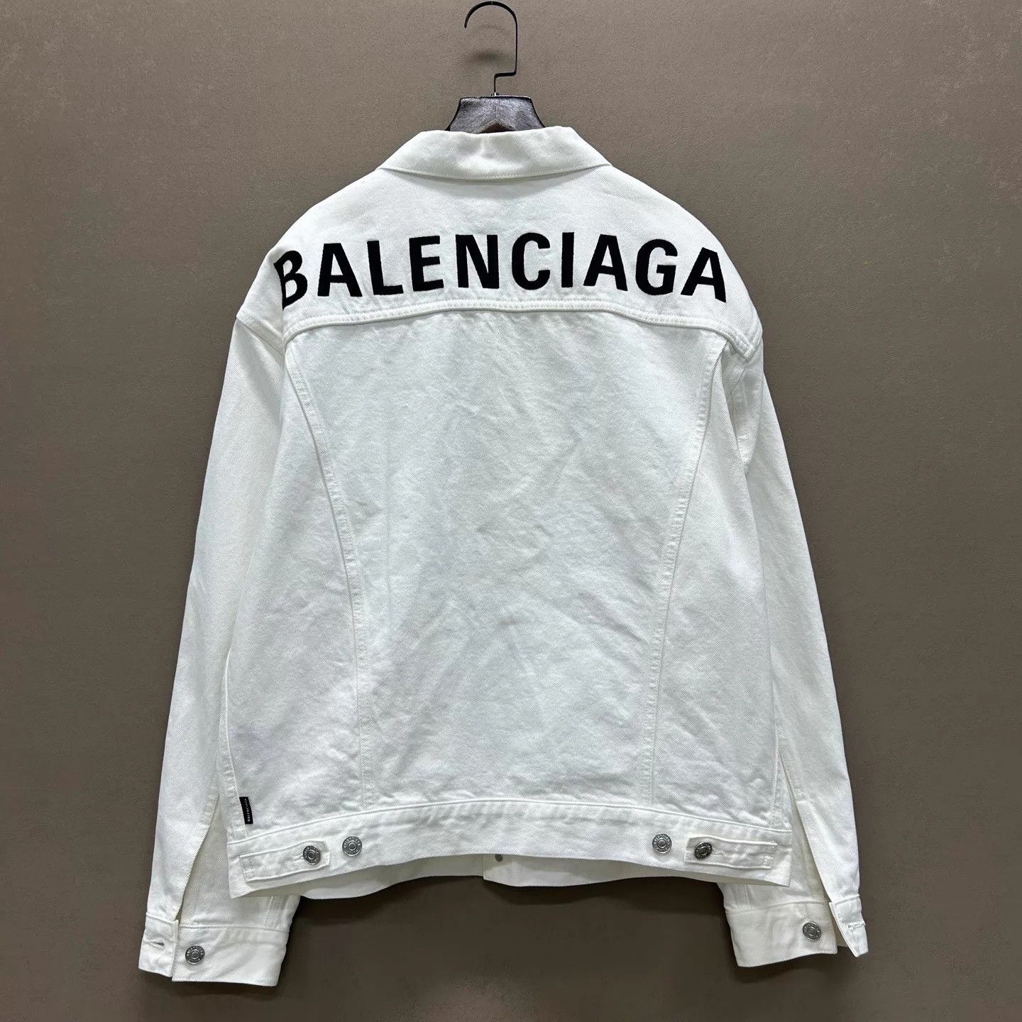 Balenciaga Balenciaga 99 New Back Logo Denim Jacket 44 Size US S / EU 44-46 / 1 - 2 Thumbnail