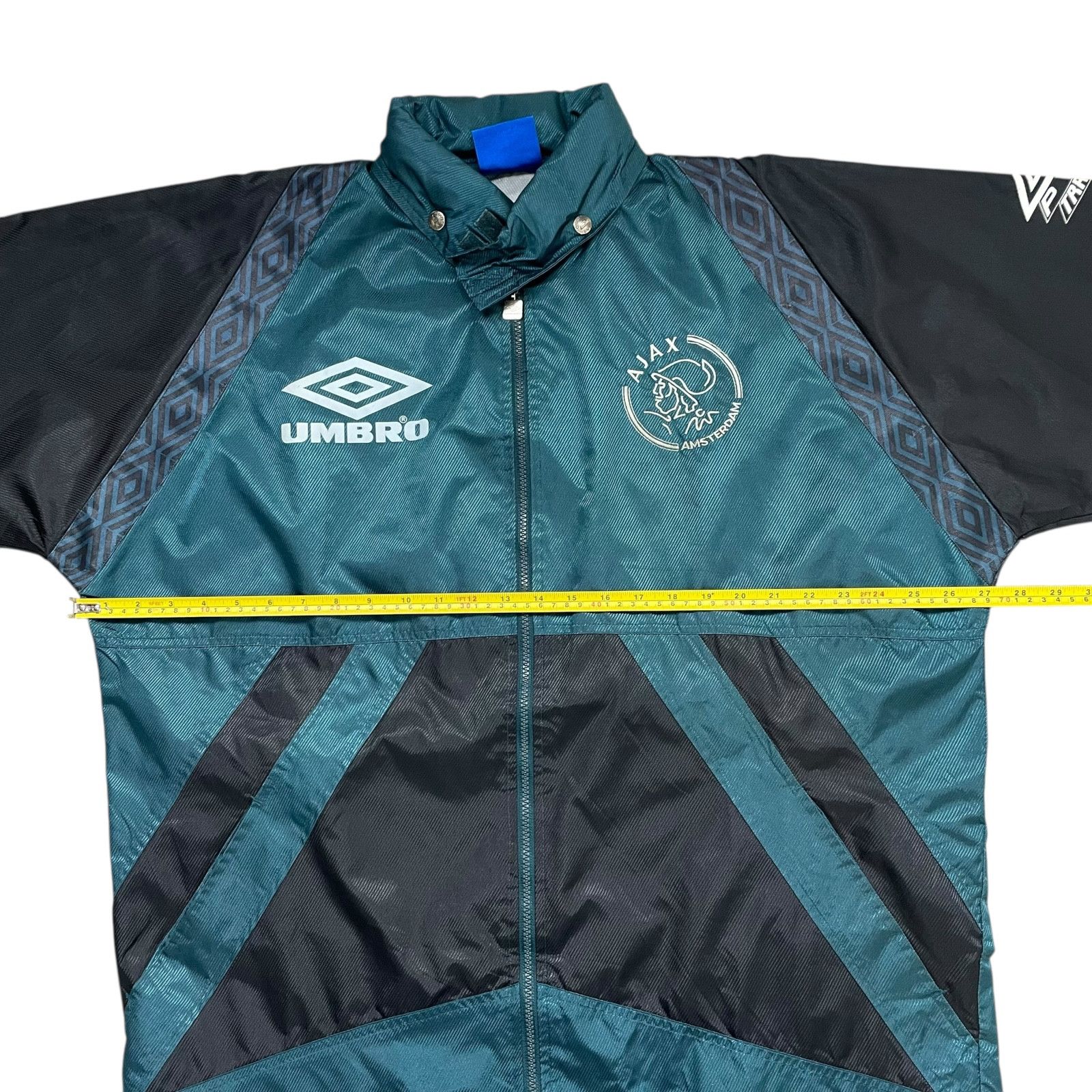 RARE VTG 90s AJAX AMSTERDAM PRO TRAINING WINDBREAKER JACKET