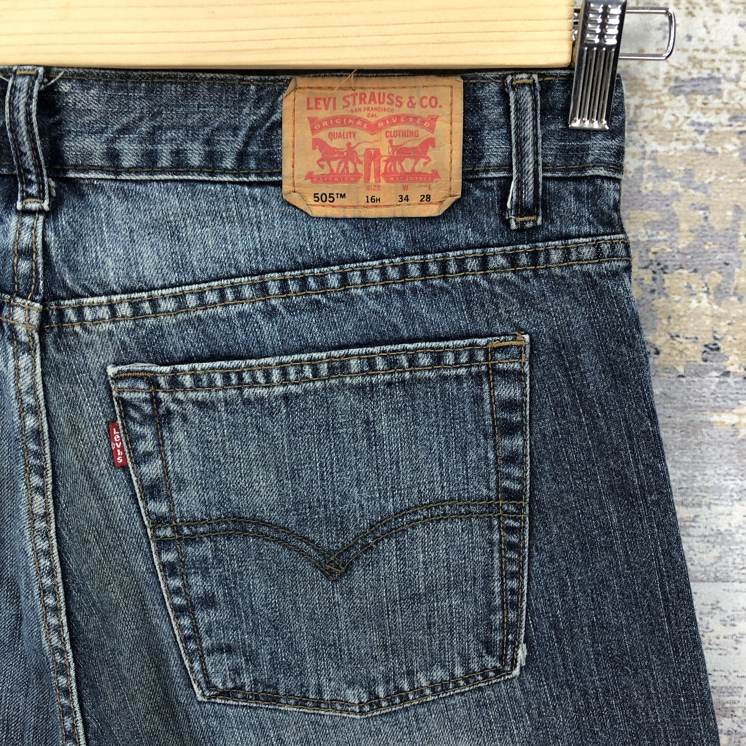 Levi's × Vintage Vintage Y2K Levis Faded Jeans Levi's Light Wash Denim Size US 32 / EU 48 - 5 Thumbnail