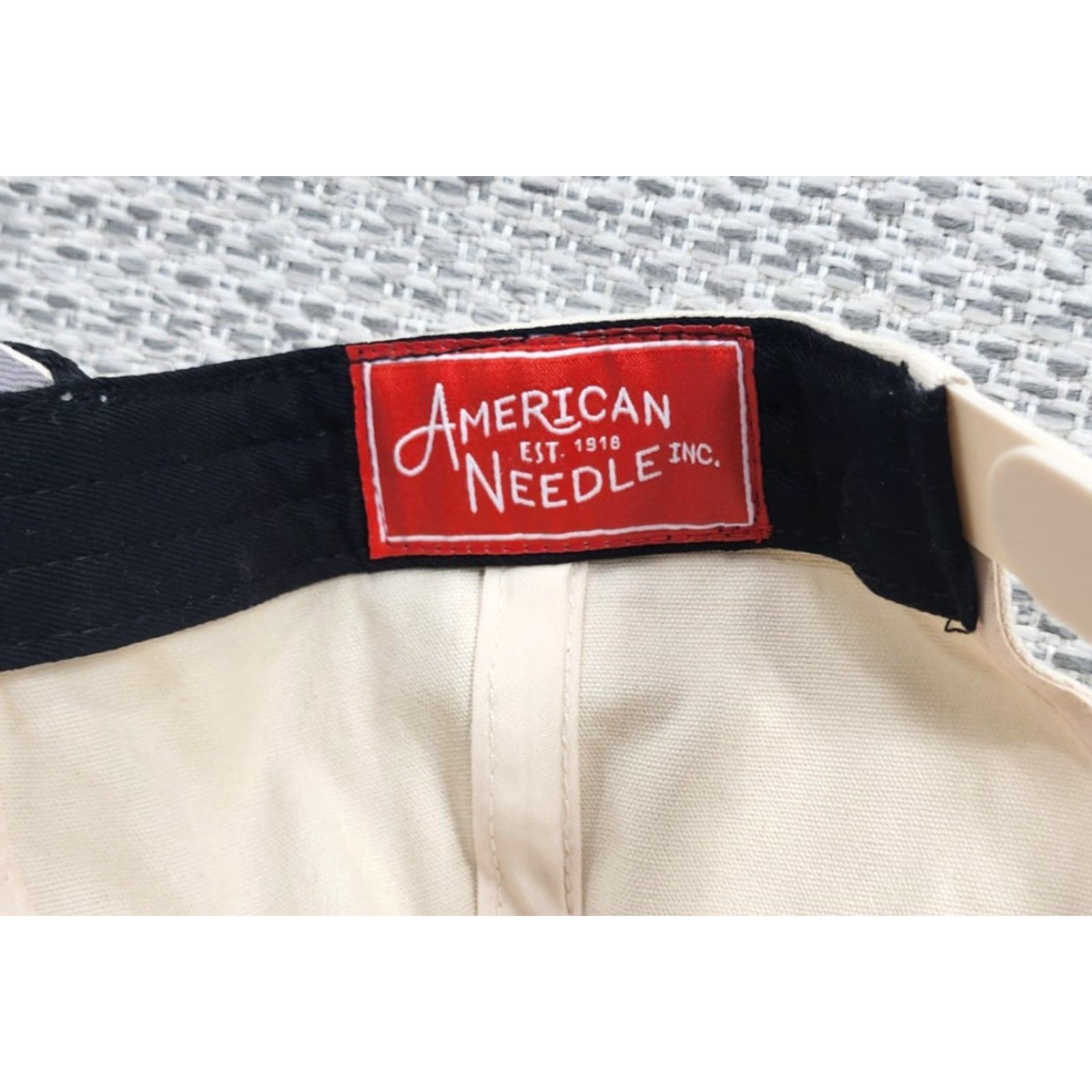 American Needle VINTAGE American Needle Coca-Cola Hat Cap Snap Back Tan Rope Advertising USA Mens Adjustable One Size Beige Twill Front Print 90s Classic Size ONE SIZE - 7 Thumbnail