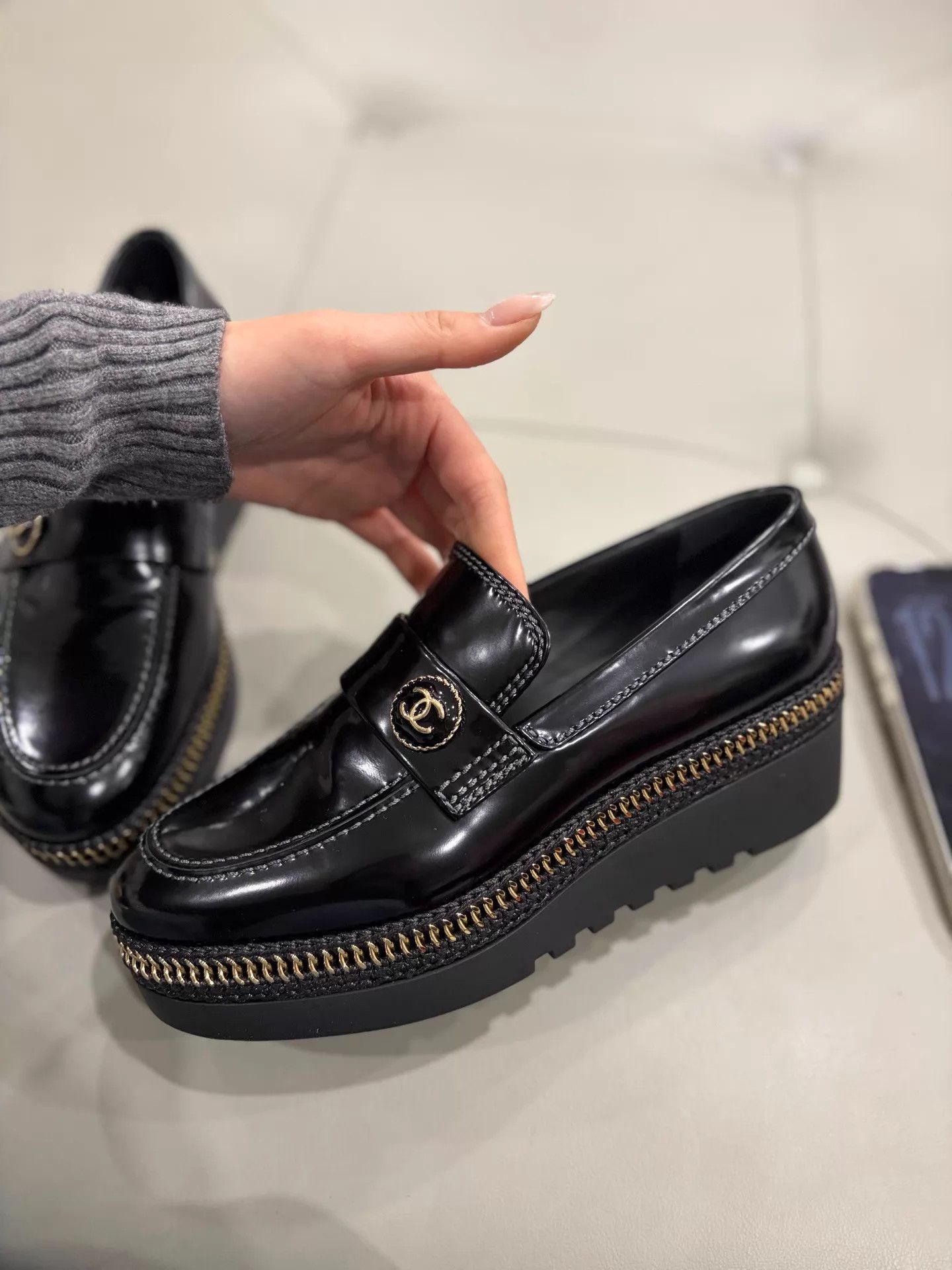 Chanel Chanel black leather platform loafer 99 new 37.5 Size US 7 / IT 37 - 2 Thumbnail