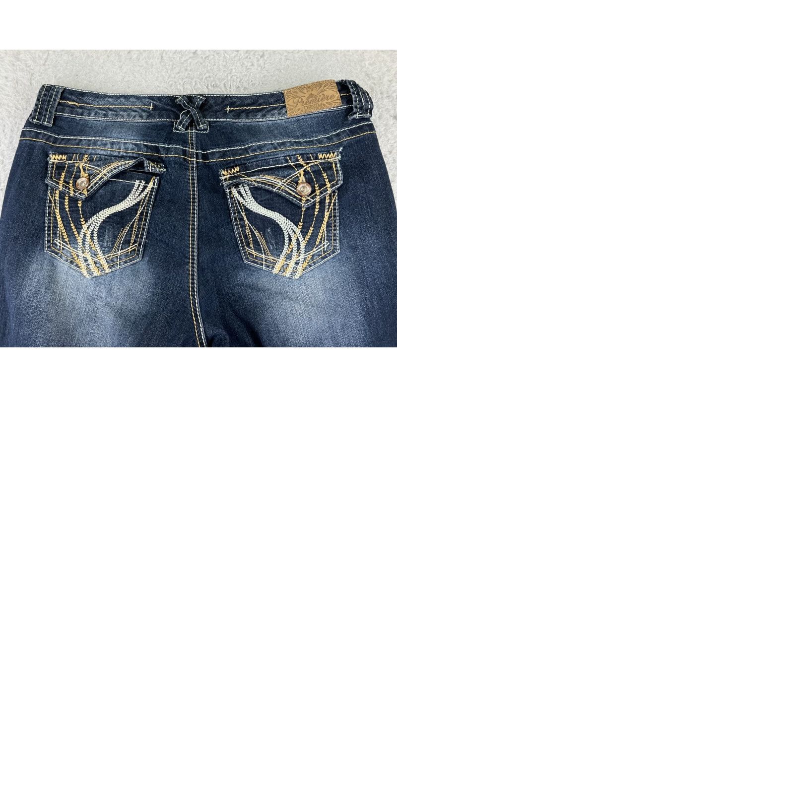 Denime Premiere Jeans Women 13 Blue Denim Flared Distressed Embroidered 32x31 Jeans Women 13 Blue Denim Flared Distressed Embroidered 32x31 Size 34" / US 12 / IT 48 - 10 Thumbnail