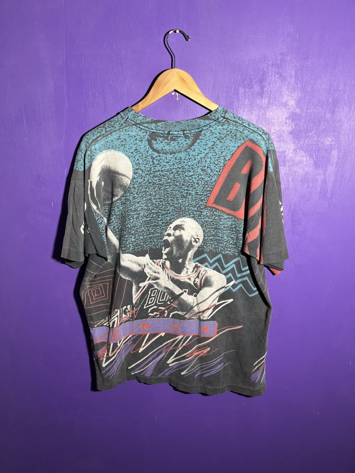 NBA × Vintage Vintage 90s Magic Johnson Michael Jordan faded AOP t-shirt Size US XL / EU 56 / 4 - 2 Thumbnail