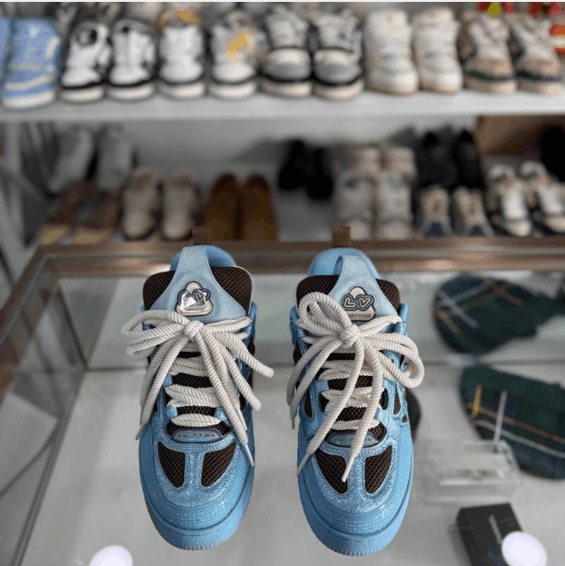 Louis Vuitton Louis Vuitton low-top shoes 41.5EU Size US 8.5 / EU 41-42 - 2 Thumbnail