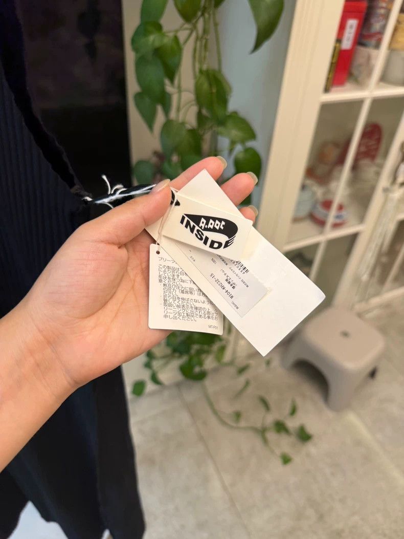 Issey Miyake Issey Miyake size:one size black dress Size M / US 6-8 / IT 42-44 - 2 Thumbnail