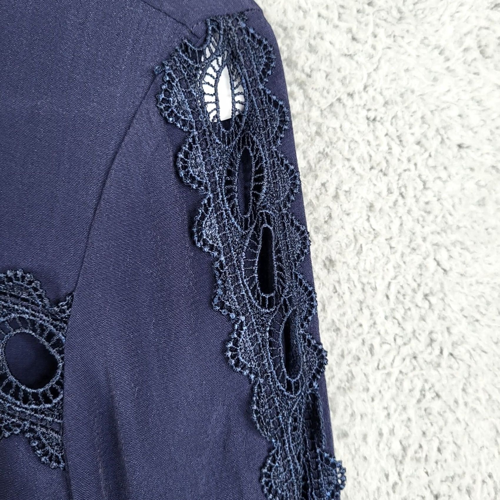 Boden Boden Navy blue Amara Lace Trim Button Up Blouse Womens Size 4P Size S / US 4 / IT 40 - 6 Thumbnail