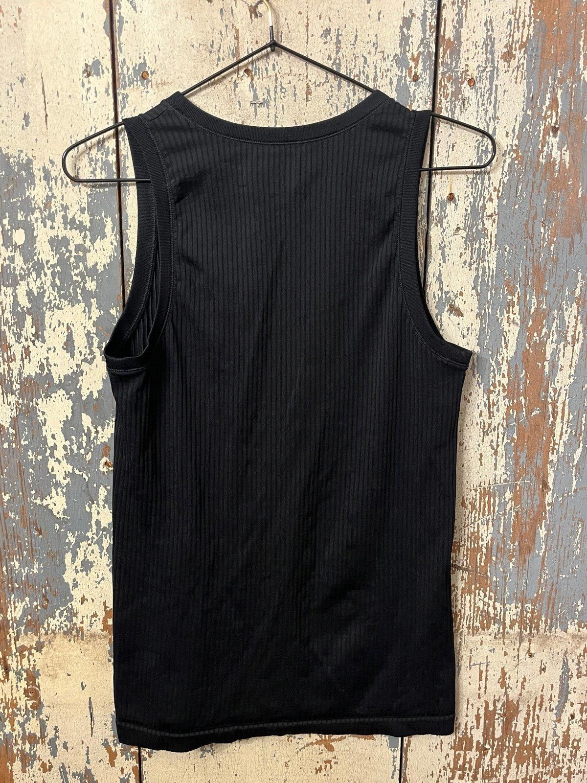 Designer Athleta ribbed black tank, size small Size S / US 4 / IT 40 - 3 Thumbnail