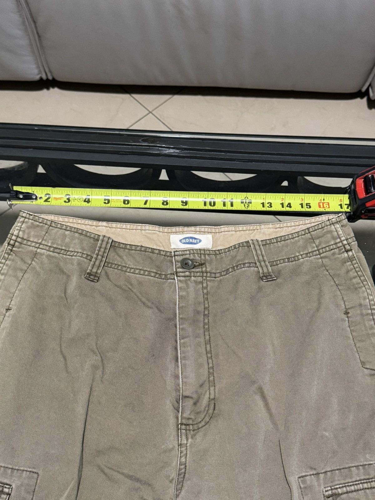 Old Navy Old Navy cargo pants Size US 33 - 4 Thumbnail