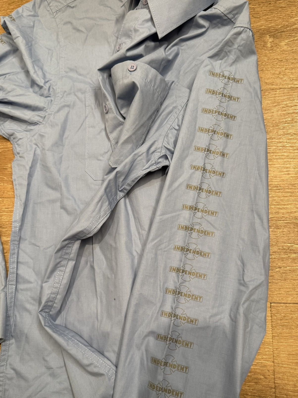 Independent Truck Co. ***FINAL DROP***RARE INDEPENDENT TRUCK SKATE BUTTON UP XXL Size US XXL / EU 58 / 5 - 12 Thumbnail