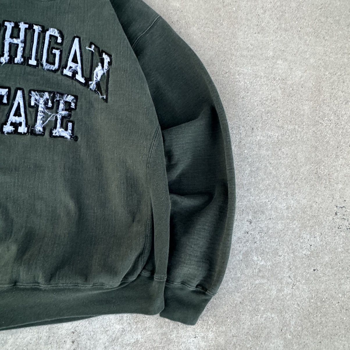 Nike × Stussy Vintage 90s Earth Tone Green Michigan State Crewneck Boxy XL Size US XL / EU 56 / 4 - 7 Thumbnail