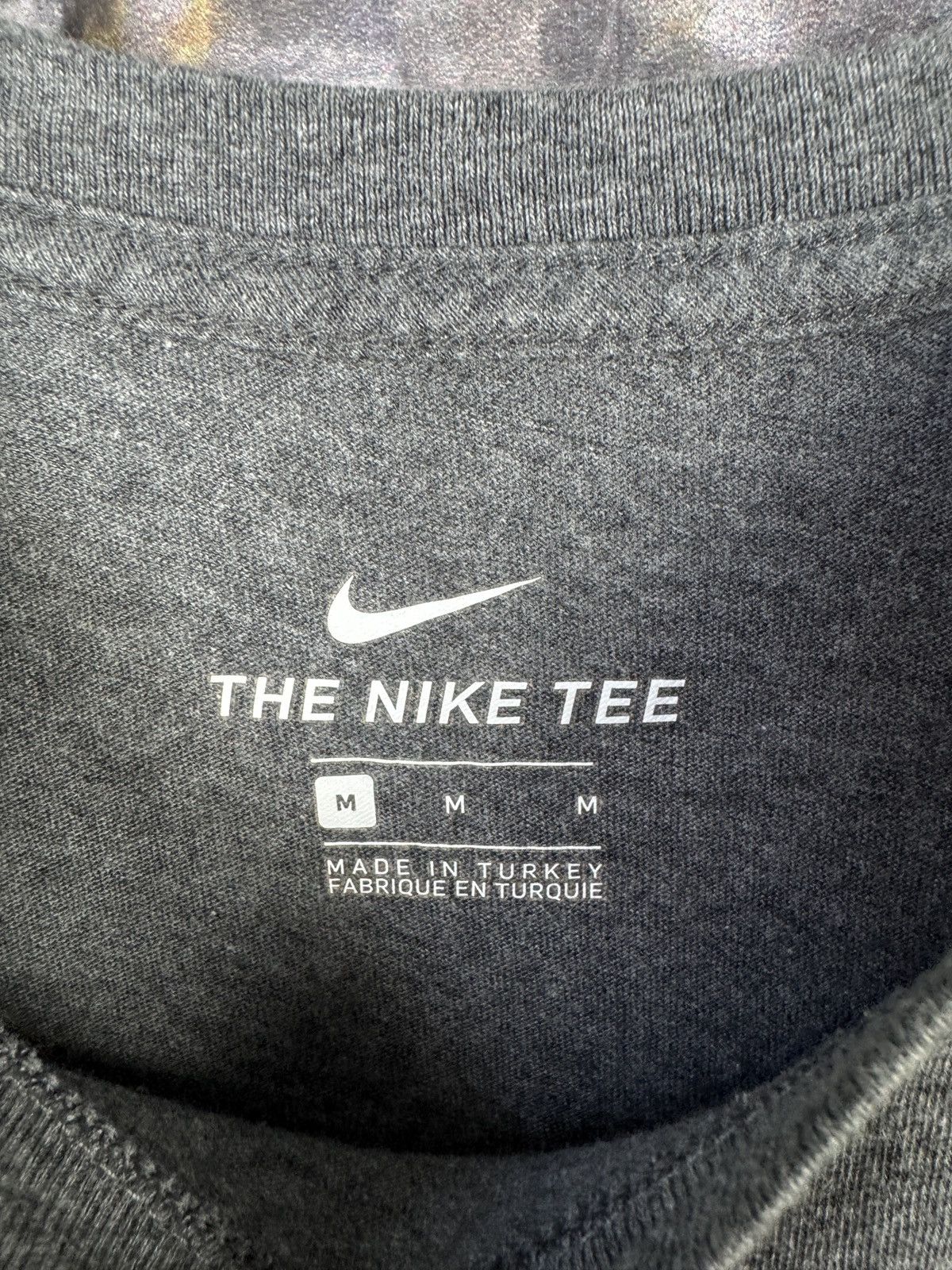 Nike Men’s Nike Swoosh T-Shirt Gray Red Streetwear Size Medium Size US M / EU 48-50 / 2 - 7 Thumbnail