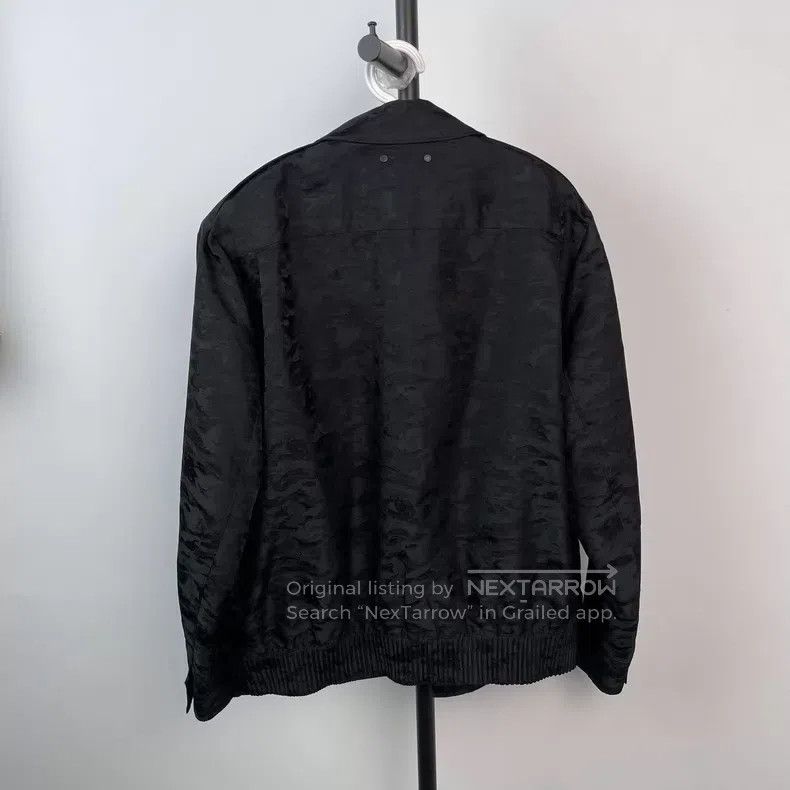 Louis Vuitton Louis Vuitton Dark print jacket Size US L / EU 52-54 / 3 - 2 Thumbnail