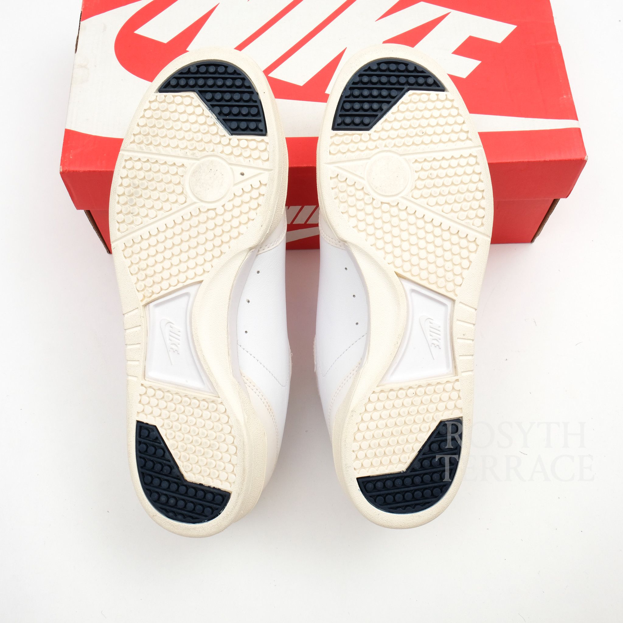 Nike 【NIKE / GRANDSTAND II / US9】 Size US 9 / EU 42 - 4 Thumbnail