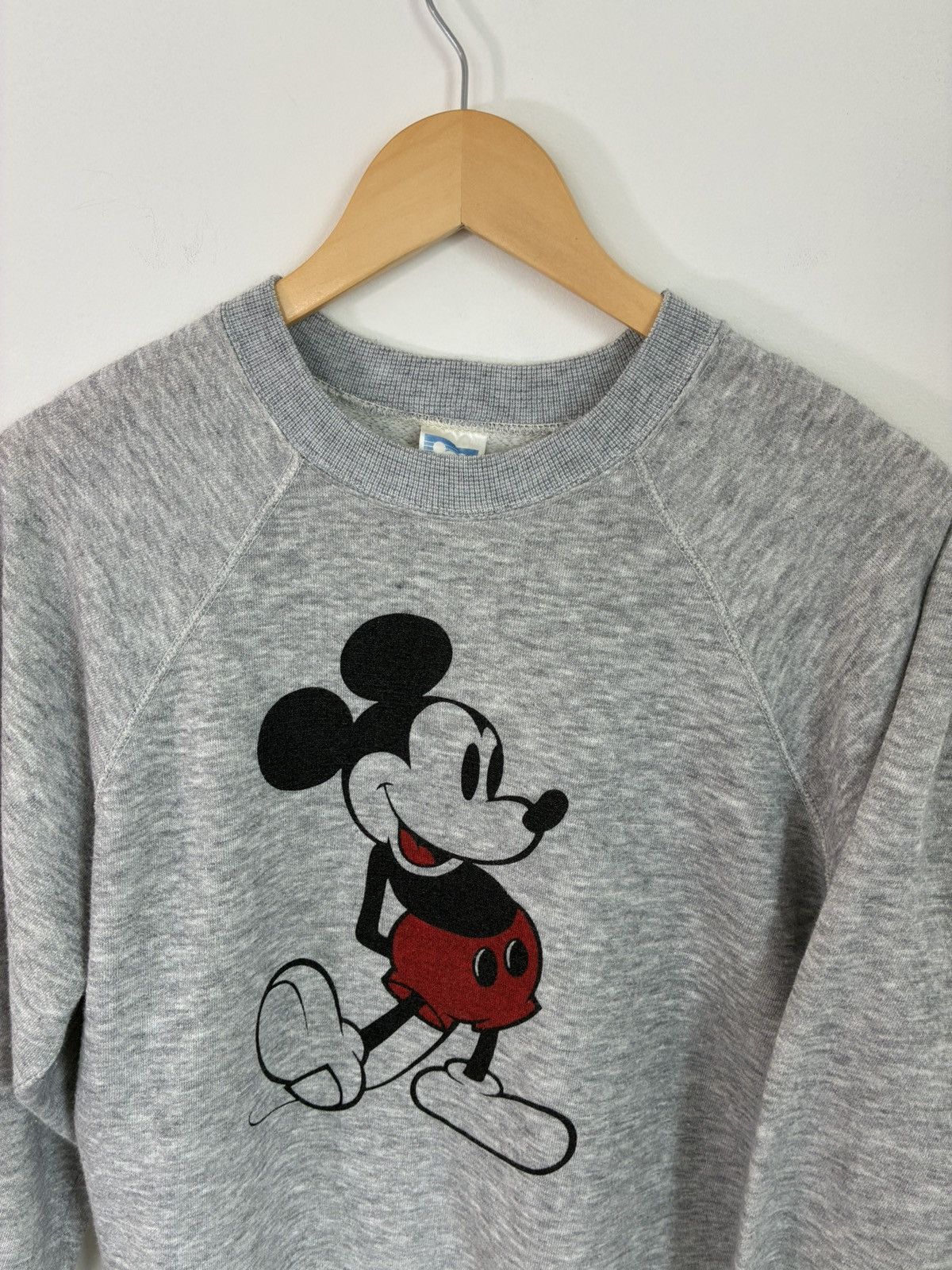 Vintage Vintage Mickey Mouse Faded Paper Thin Disney Crewneck Size US XL / EU 56 / 4 - 2 Thumbnail