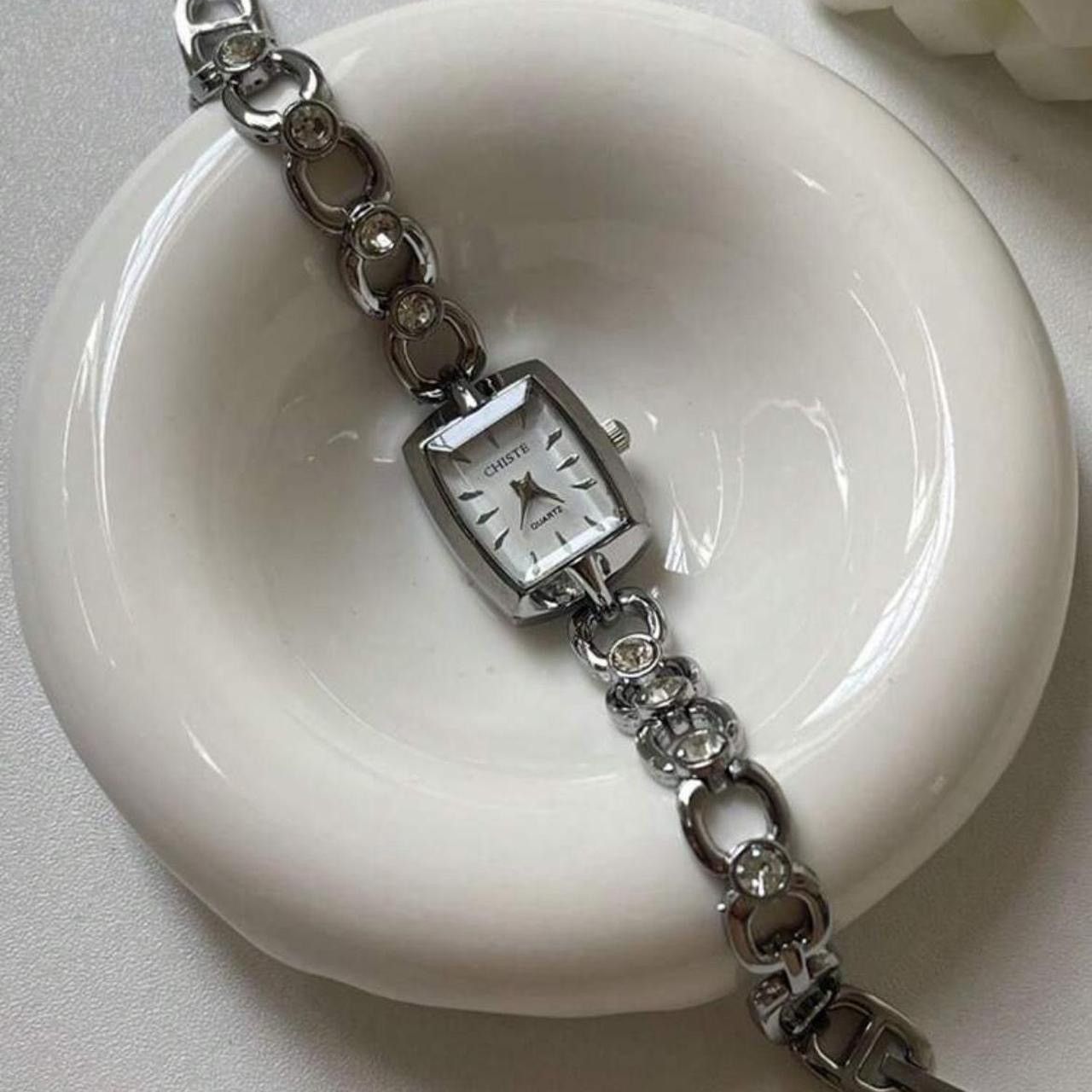 Other Stainless steel Quartz Dial Chain Strap Watch Size 26 - 2 Thumbnail