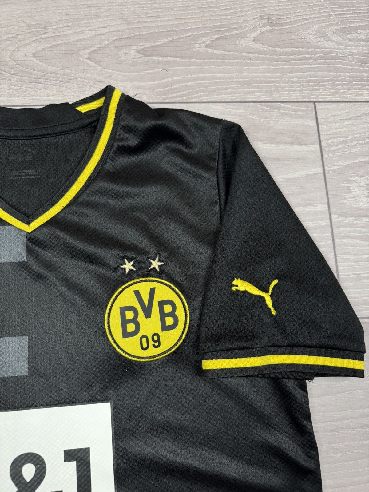 Puma Borussia Dortmund Puma 2022/2023 Away Jersey sz M Size US M / EU 48-50 / 2 - 8 Thumbnail