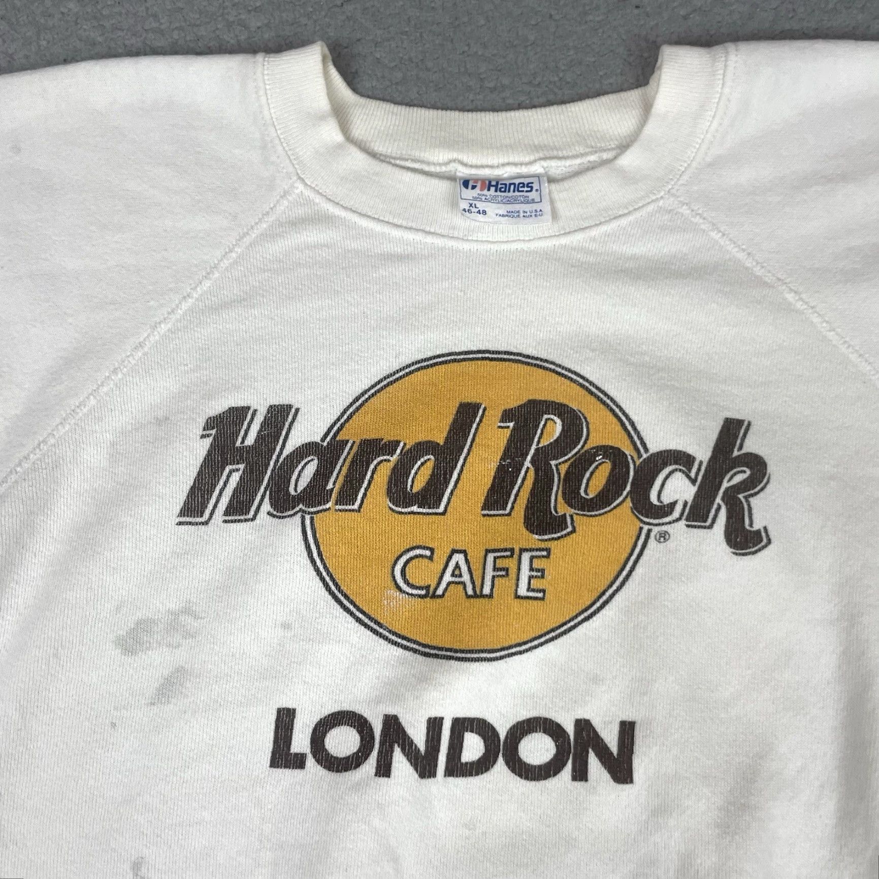 Hanes VINTAGE Hanes Hard Rock Cafe Sweatshirt Mens XL White Crewneck USA Made 80s Vtg Graphic Print Logo Sweatshirt Size US XL / EU 56 / 4 - 2 Thumbnail