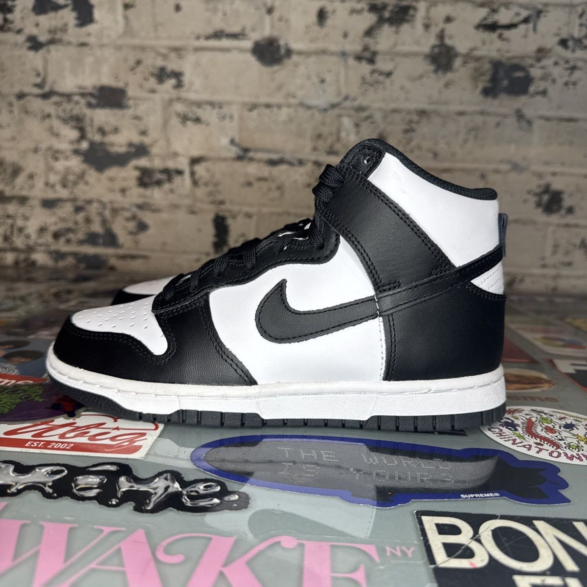 Nike Nike Dunk High Panda Black White W 6 / M 4.5 DS Size US 6 / IT 36 - 1 Thumbnail