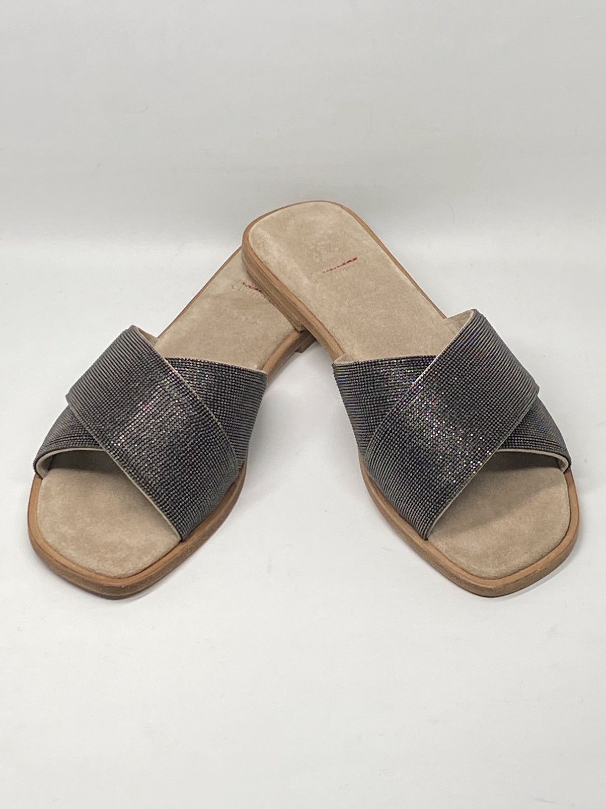 Brunello Cucinelli Brunello Cucinelli Embellished Leather Flat Sandals size 37 Size US 7 / IT 37 - 3 Thumbnail