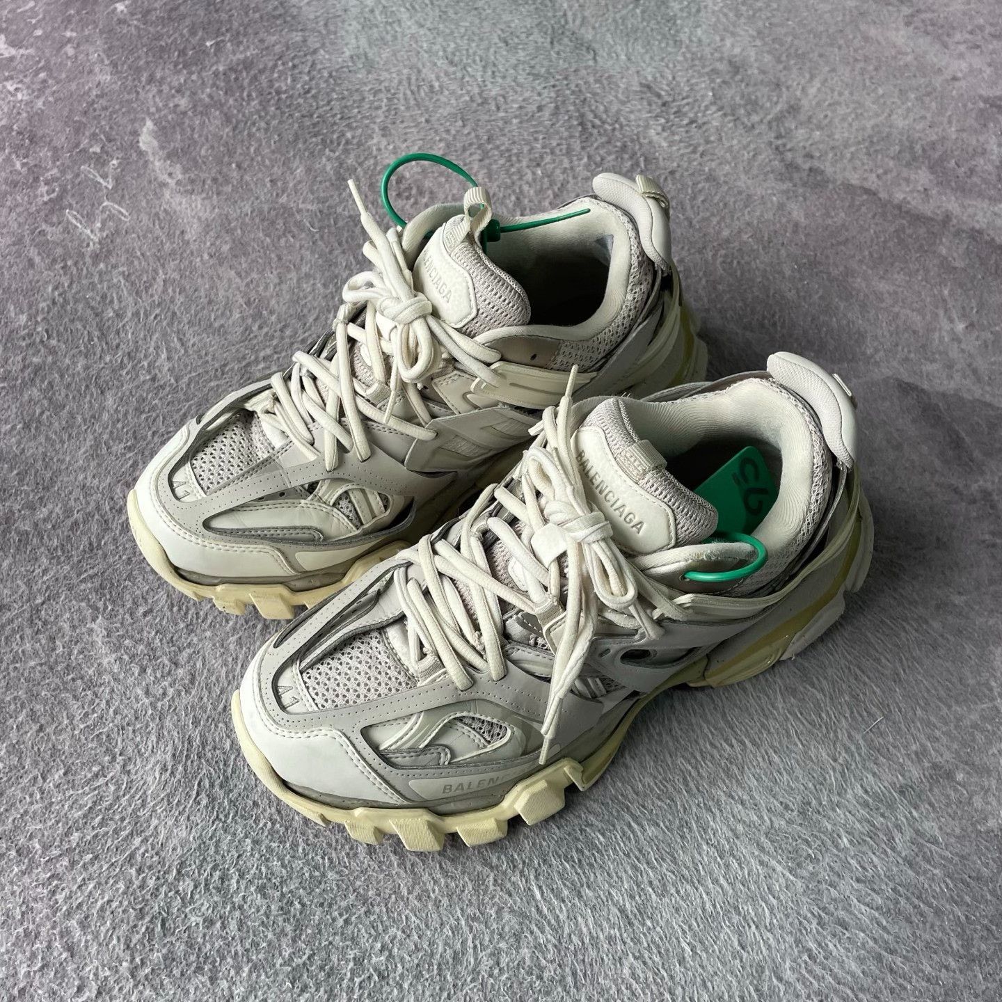 Balenciaga Balenciaga Brown Lowtop Sneakers 41 Men Size US 8.5 / EU 41-42 - 1 Thumbnail