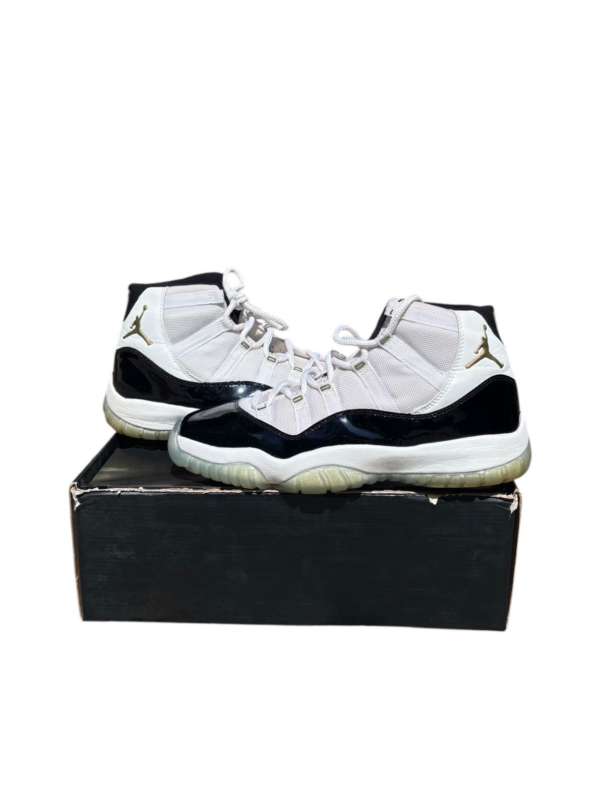 Jordan Brand Jordan 11 DMP Gold Eyelets Sample Size US 9.5 / EU 42-43 - 1 Thumbnail