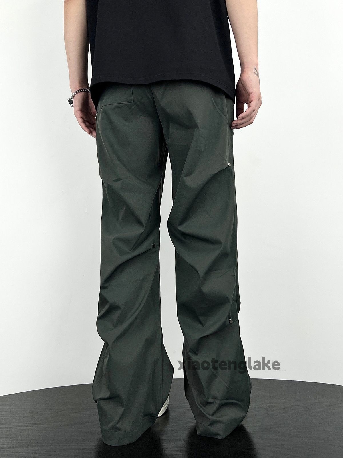 Designer × Japanese Brand × Vintage utility outdoor skate hiphop loose baggy pleated pants Size US 33 - 2 Thumbnail
