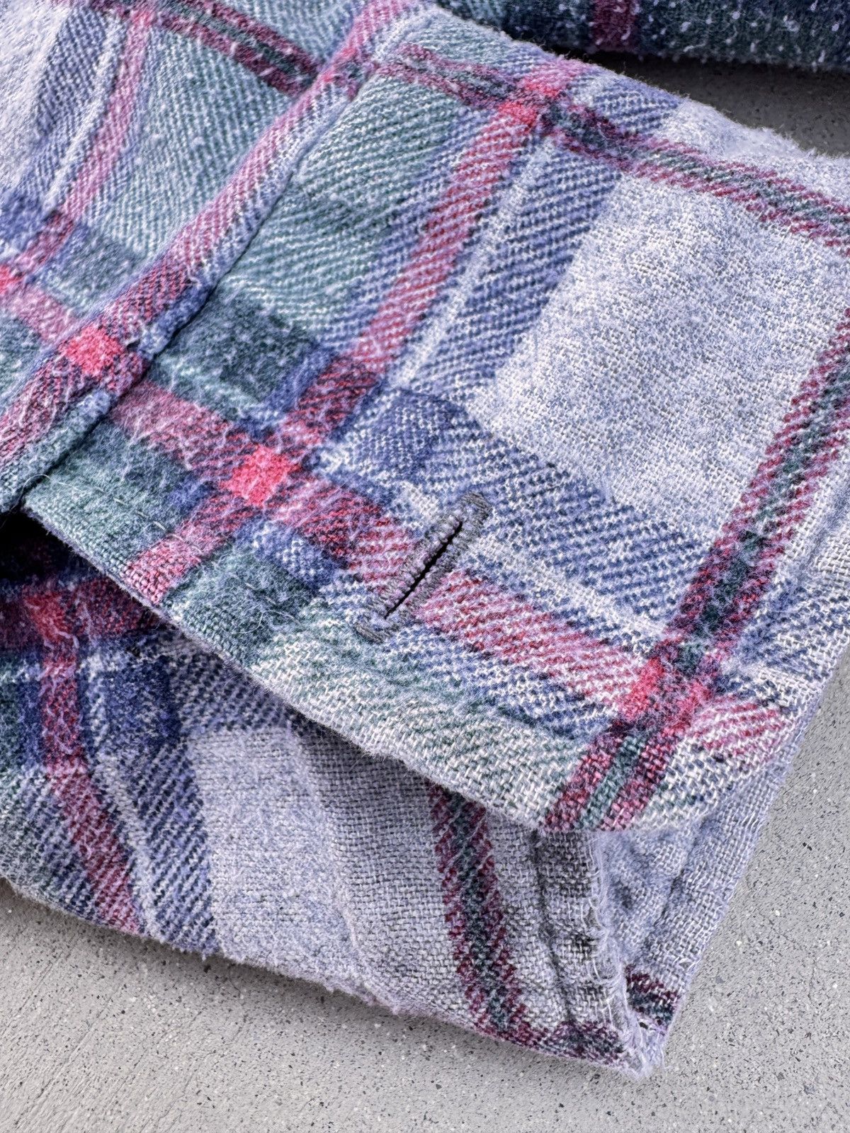 The Men's Store Vintage Heavyweight Flannel Shirt – Classic Workwear Plaid Size US M / EU 48-50 / 2 - 5 Thumbnail