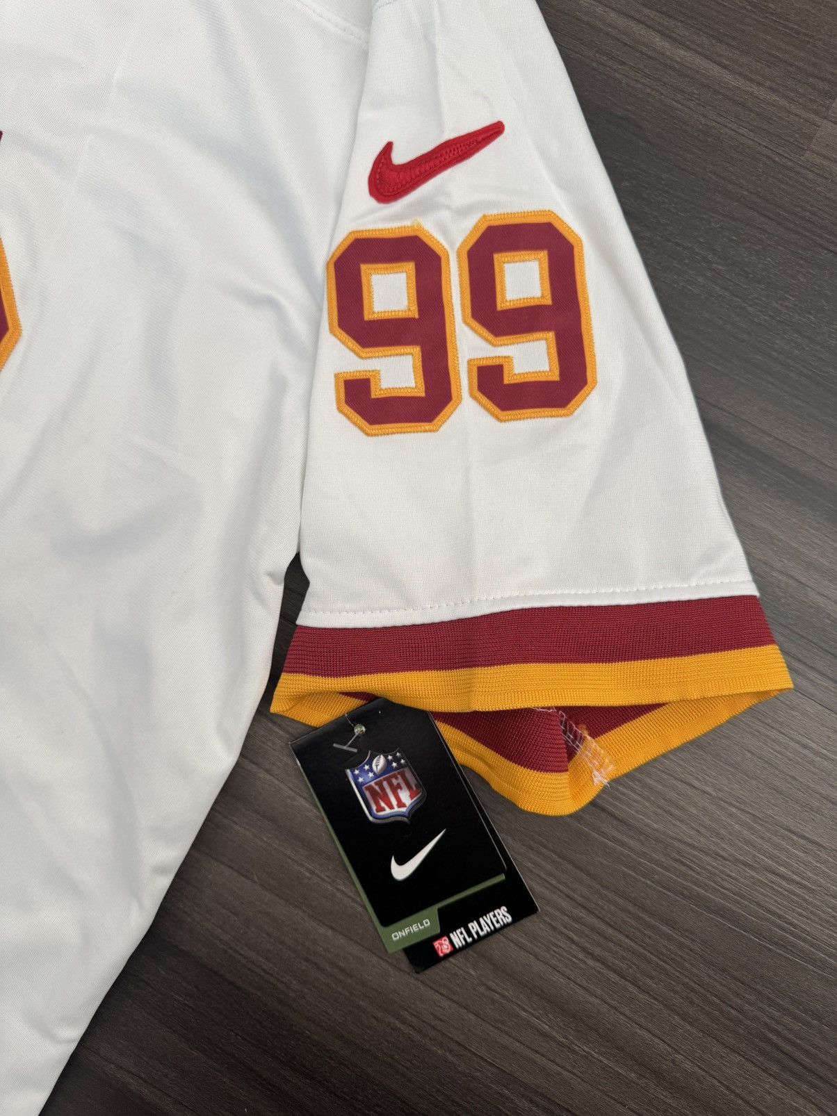 Nike Washington Redskins/Commanders Chase Young #99 Jersey Size US L / EU 52-54 / 3 - 4 Thumbnail