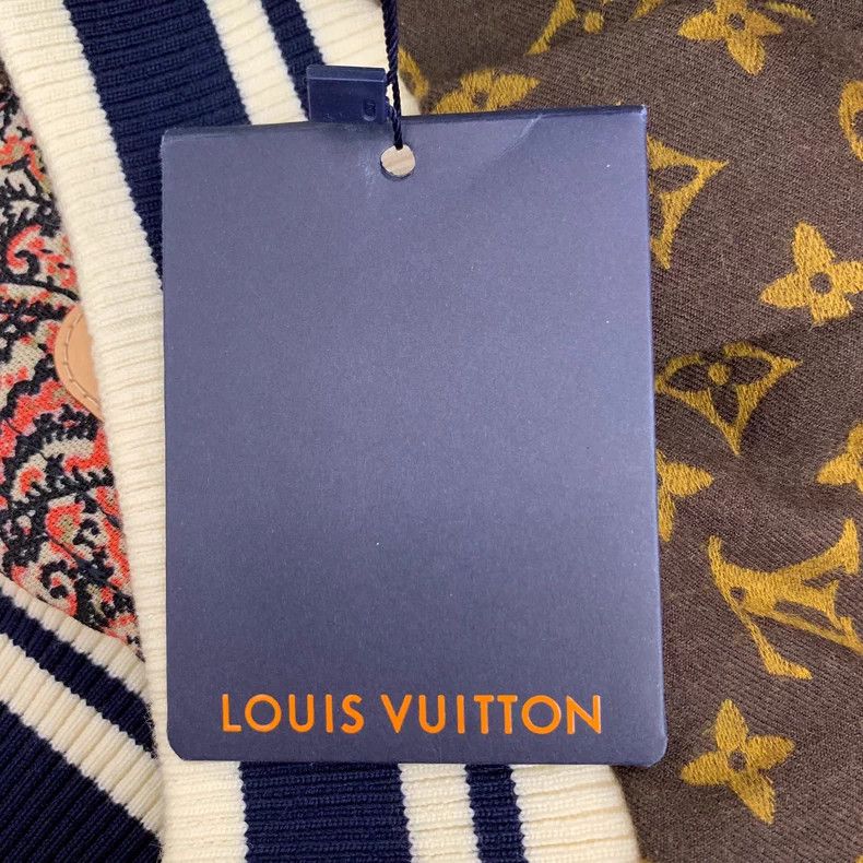 Louis Vuitton Louis Vuitton Dark brown logo full-print sheepwool lapel s Size XXS / US 00 / IT 34 - 7 Thumbnail