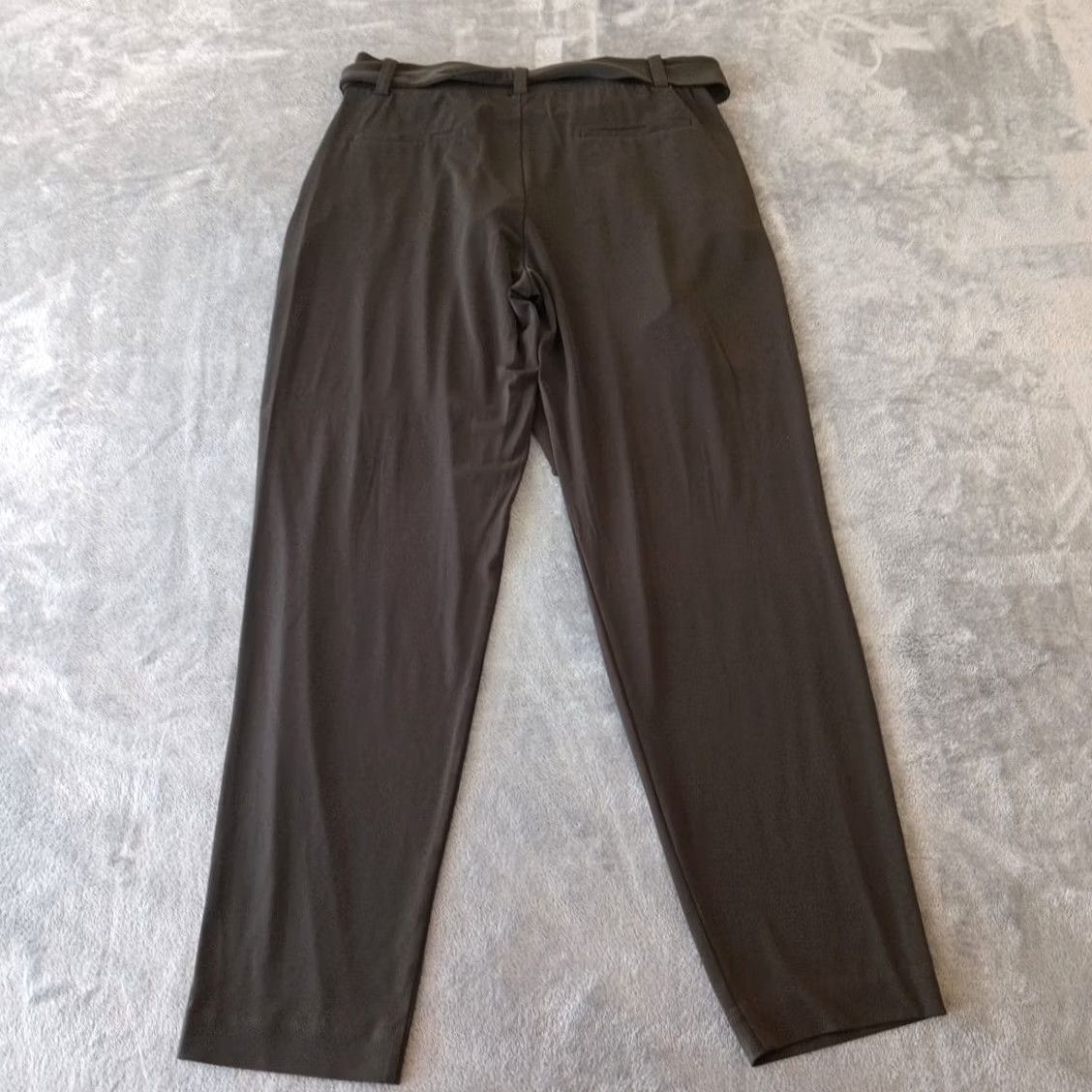 Express Express Ankle Pants Womens Small Green Belted Pleated Pull On Stretch 28x28 Size 28" / US 6 / IT 42 - 2 Thumbnail