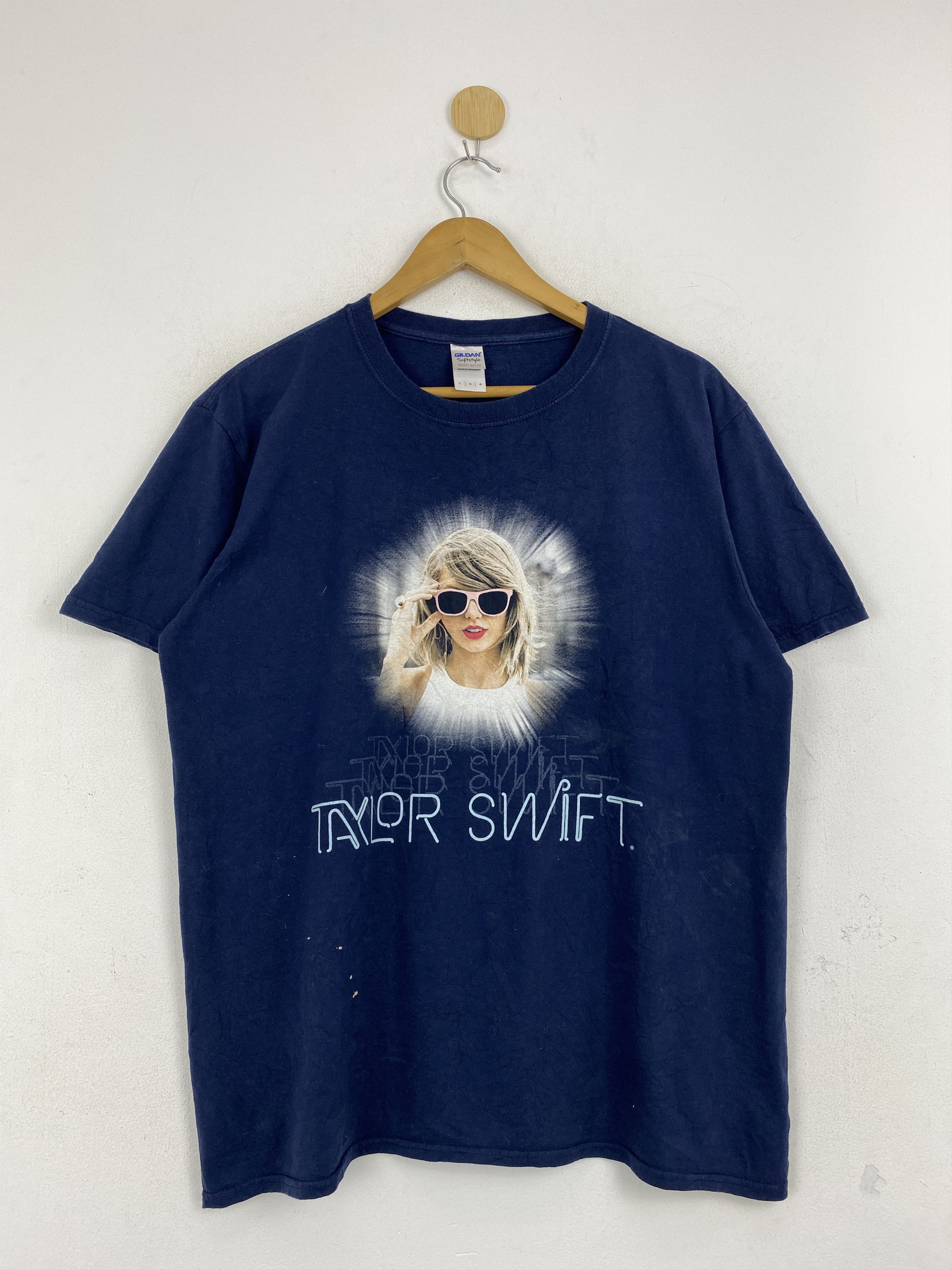 Band Tees × Vintage Vintage Taylor Swift The 1989 World Tour Tee TA0610 Size US L / EU 52-54 / 3 - 1 Thumbnail