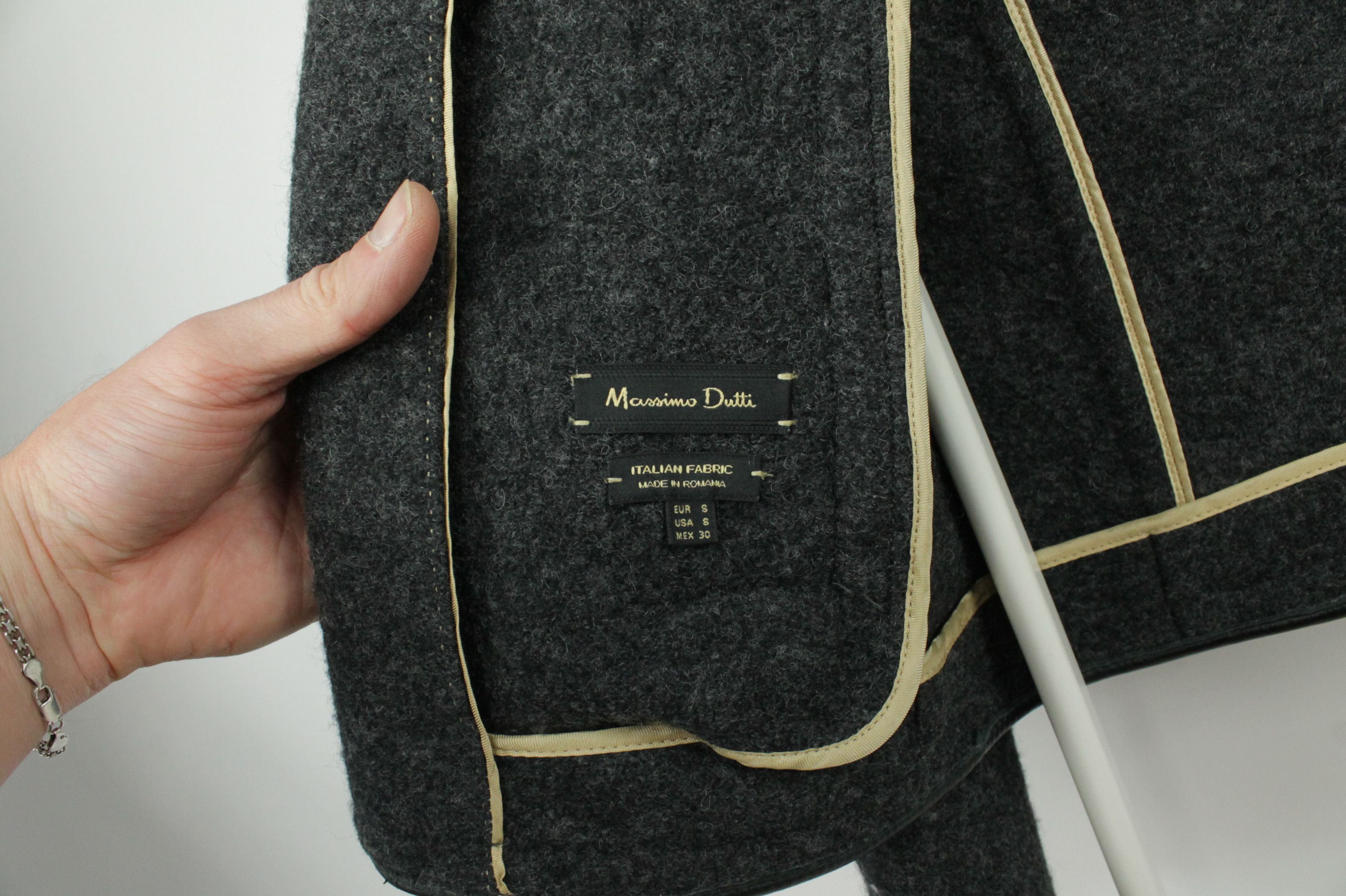 Massimo Dutti Massimo Dutti Gray Wool Leather Trim Bomber Jacket Womens Size S / US 4 / IT 40 - 9 Thumbnail