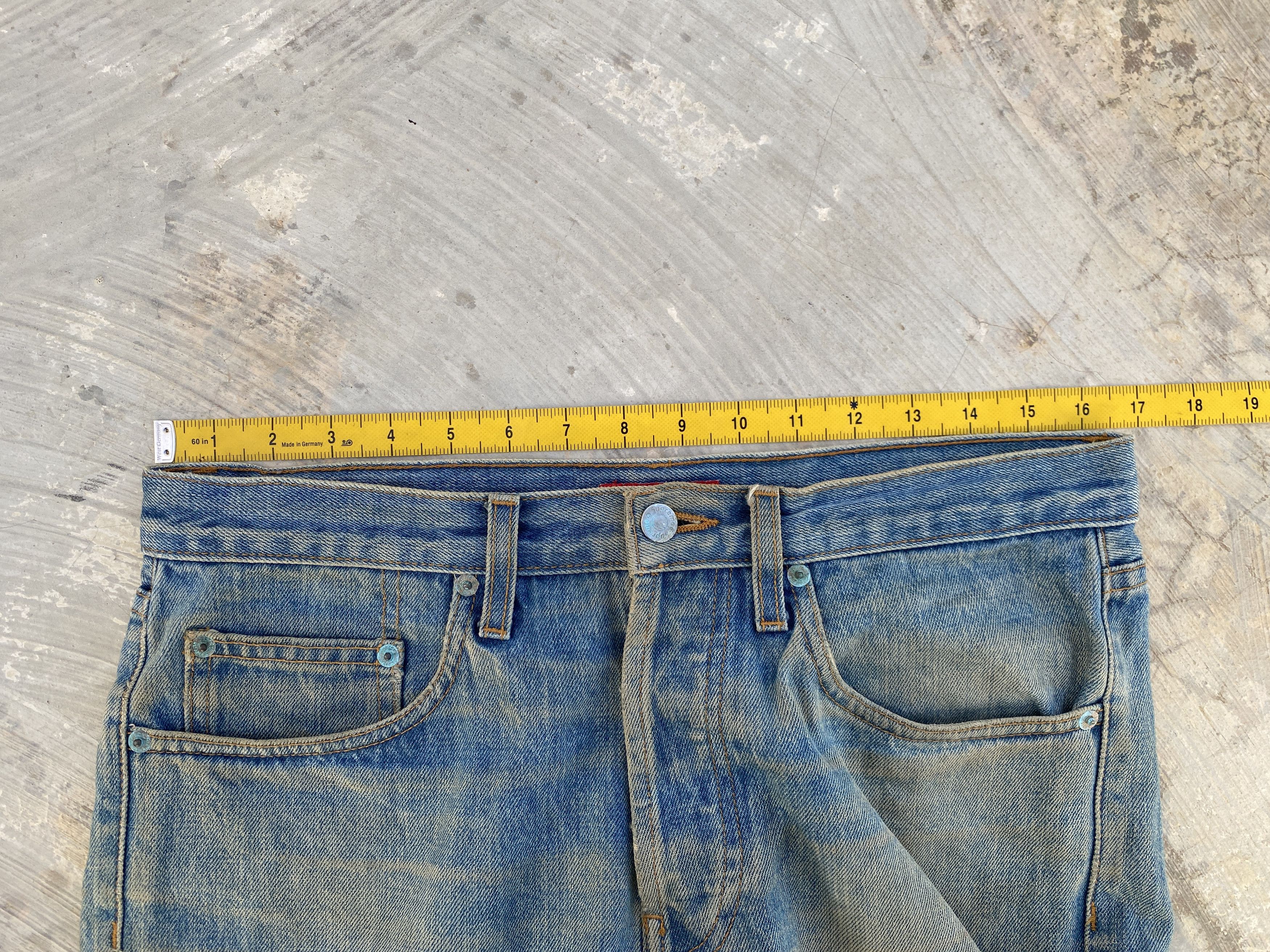 Supreme Supreme Dirty Light Wash Selvedge Jeans Size US 30 / EU 46 - 15 Thumbnail
