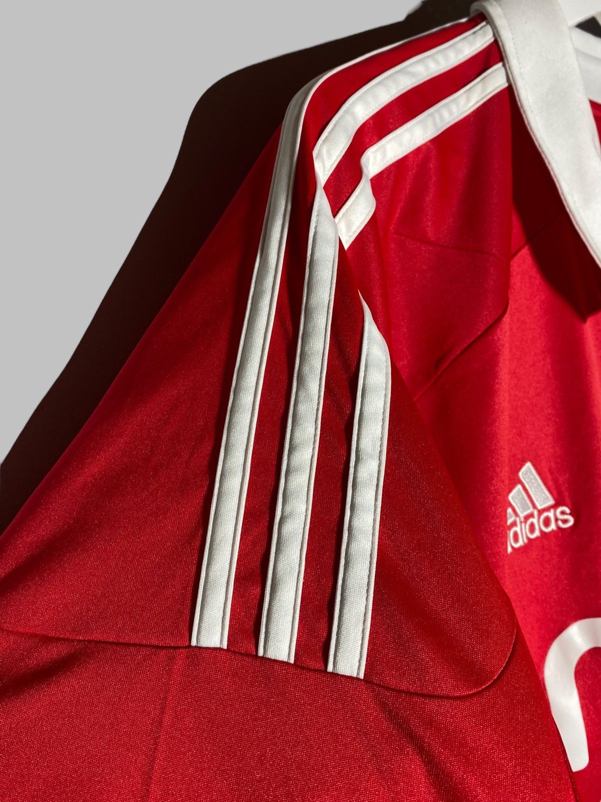Adidas Adidas SL Benfica 2012/13 Home Football Shirt Size US XL / EU 56 / 4 - 7 Thumbnail