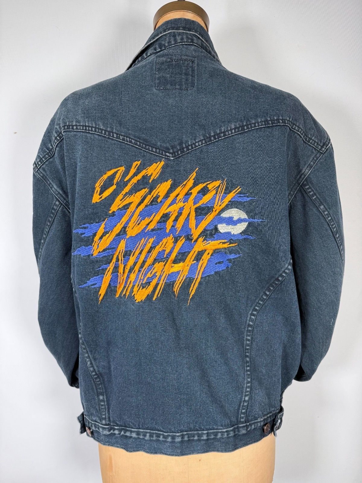 Vintage Vintage Jameson Whisky Back Embroidery Denim Jacket Size US L / EU 52-54 / 3 - 2 Thumbnail