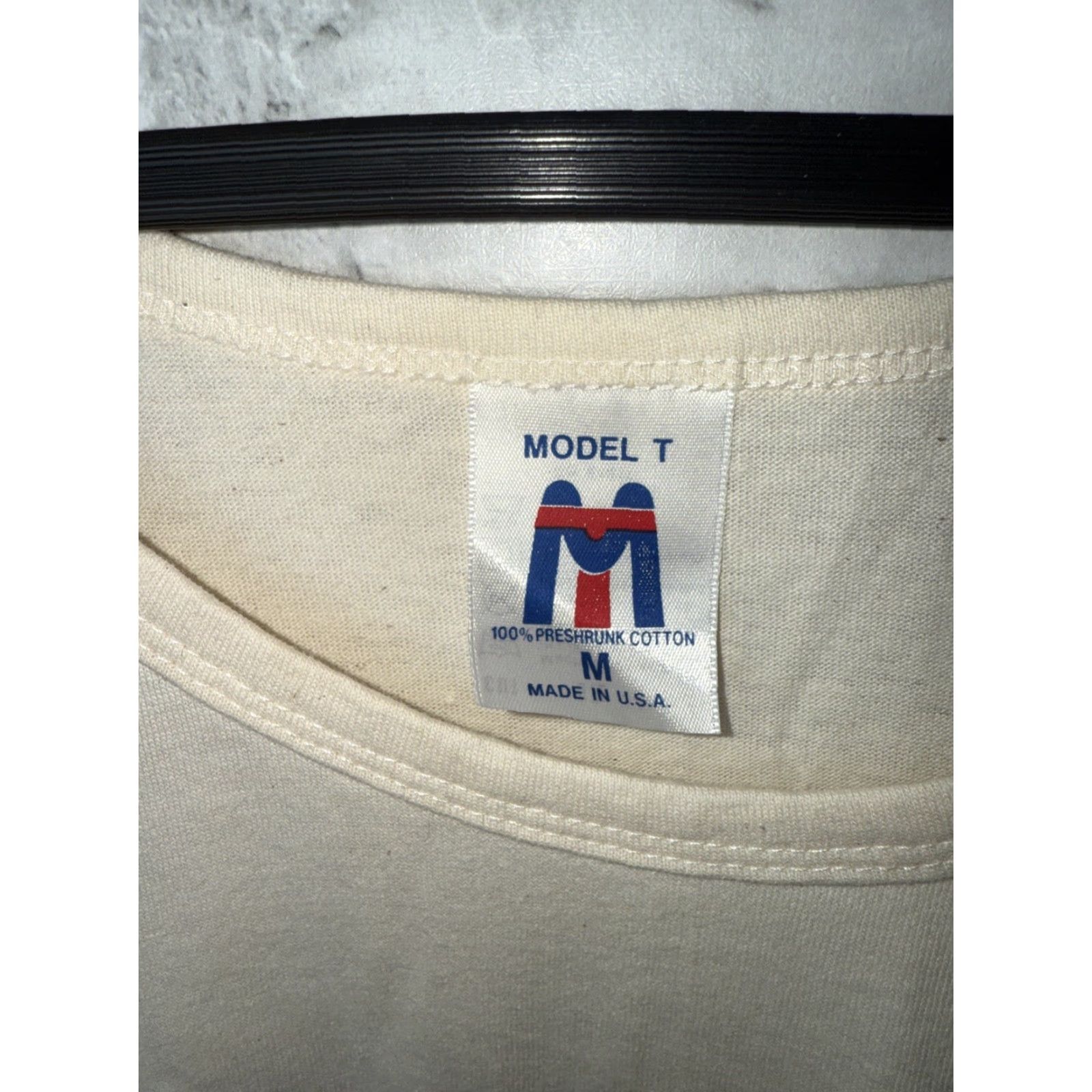 Vintage VTG 1994 KONA HAWAII GRAPHIC TEE Model T Shirt USA M Men Sleeveless Light Beige Size US M / EU 48-50 / 2 - 4 Thumbnail