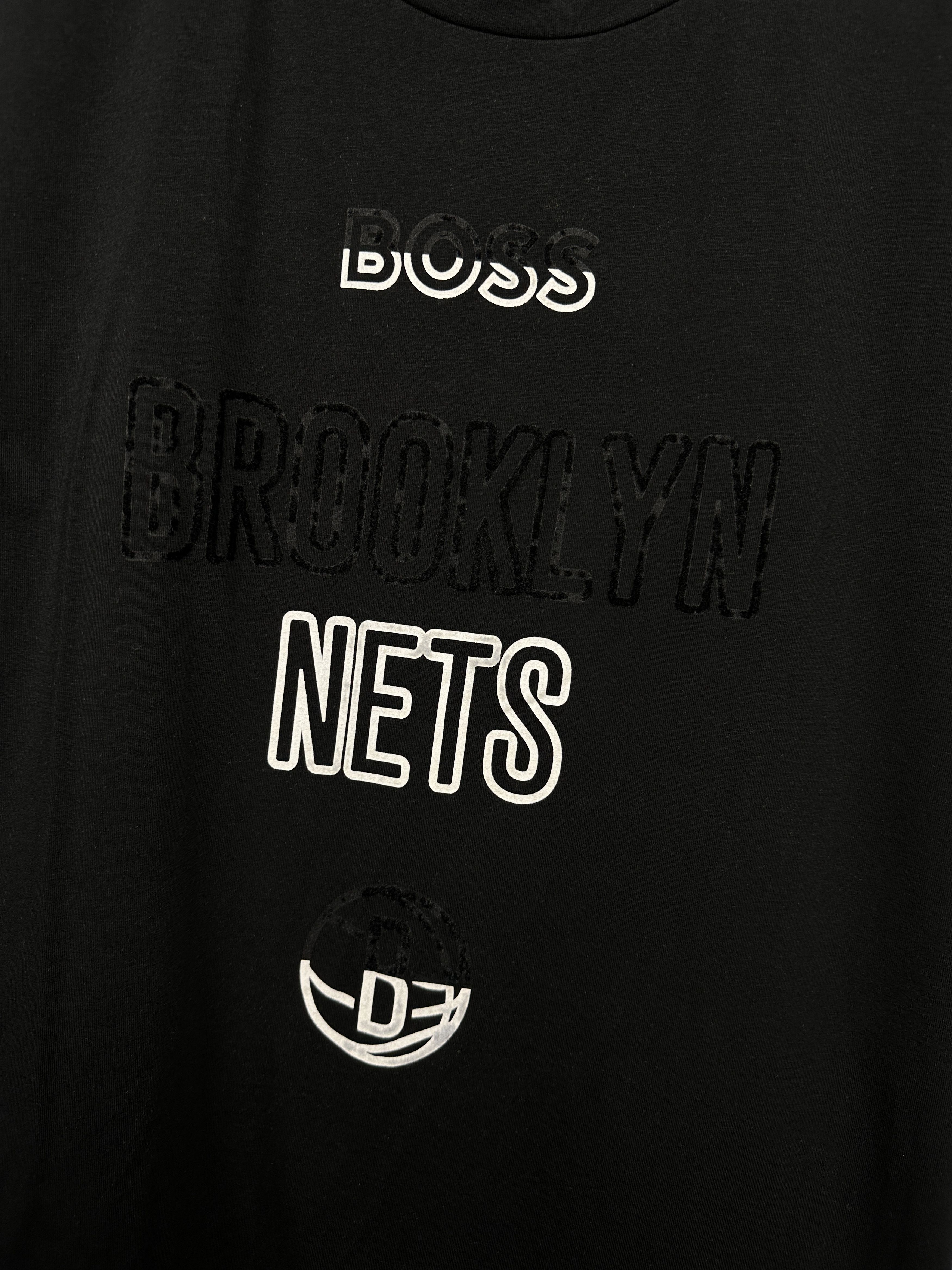 Hugo Boss Hugo Boss NBA Brooklyn Nets Mens T-Shirt Size US XL / EU 56 / 4 - 3 Thumbnail