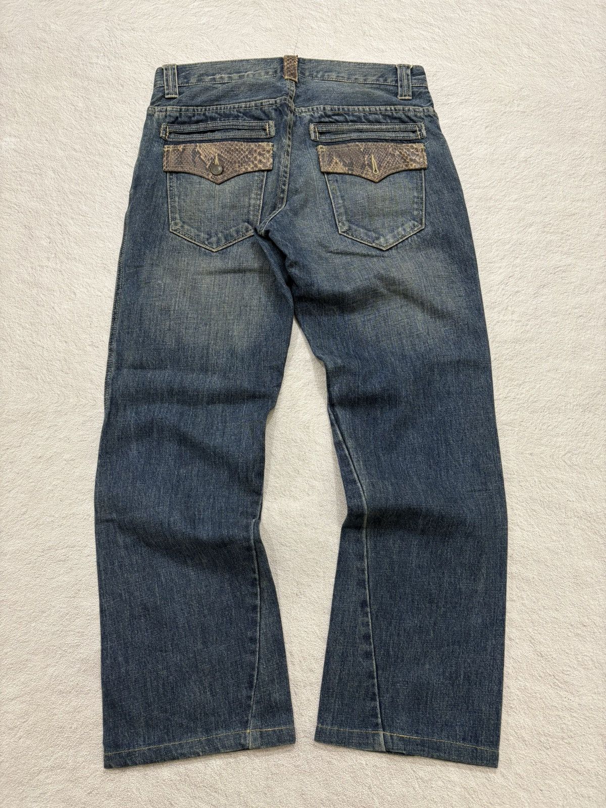 2000s skinsnake bootcut denim japan y2k style