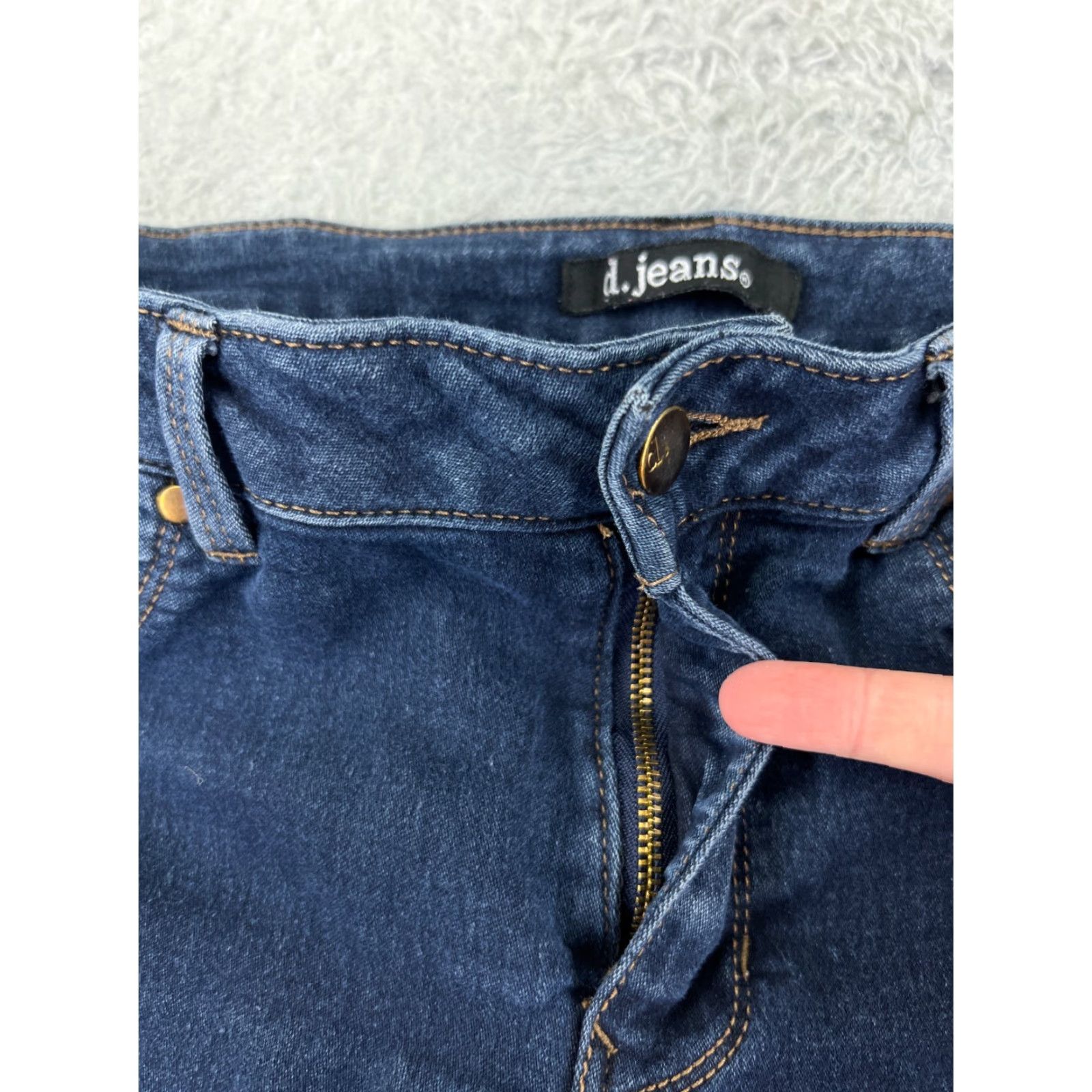 Vintage D Jeans Women's Jeans Skinny Mid Rise Blue Denim 8 Regular 26x24 Distressed 5-Pocket Cotton Blend Size 30" / US 8 / IT 44 - 7 Thumbnail