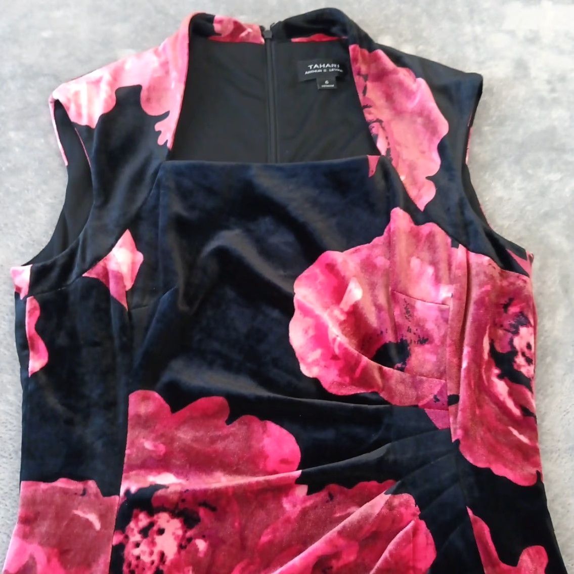 Vintage Tahari Dress Sleeveless Pink Black Floral Knee Length Velvet Lined Zip Square Neck Size 6 Women's Pencil Dress XS? Size M / US 6-8 / IT 42-44 - 3 Thumbnail