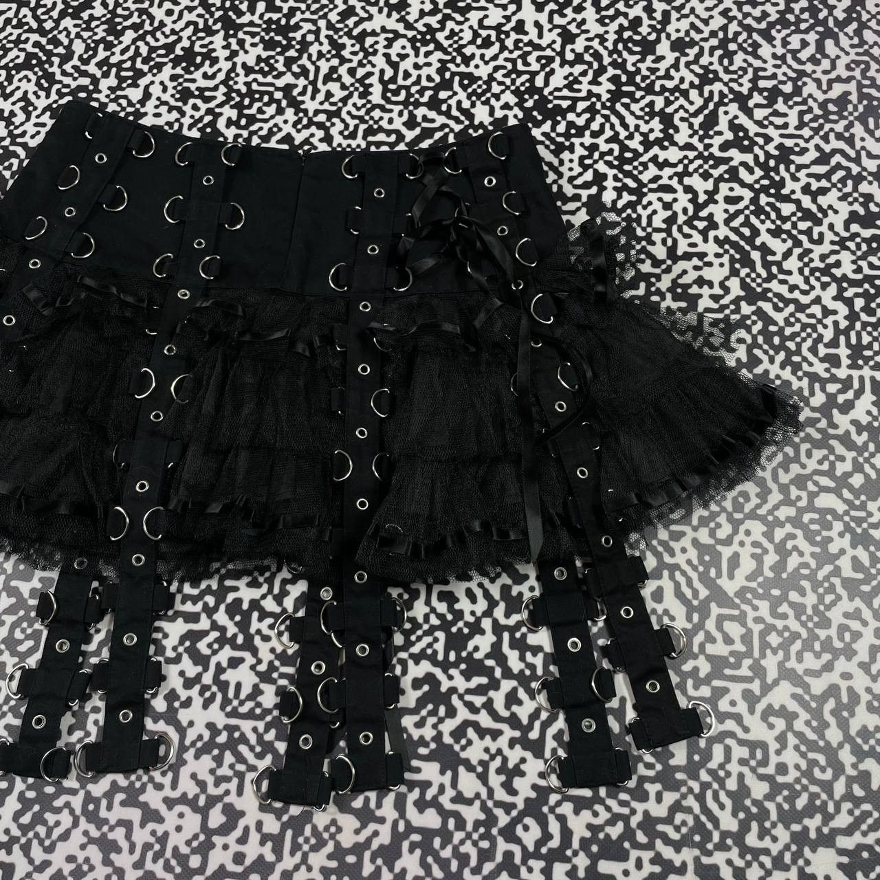 Seditionaries Vintage Y2K Gothic Hell Bunny Bondage Sexy Mini Skirt Tripp Size 27" / US 4 / IT 40 - 13 Thumbnail