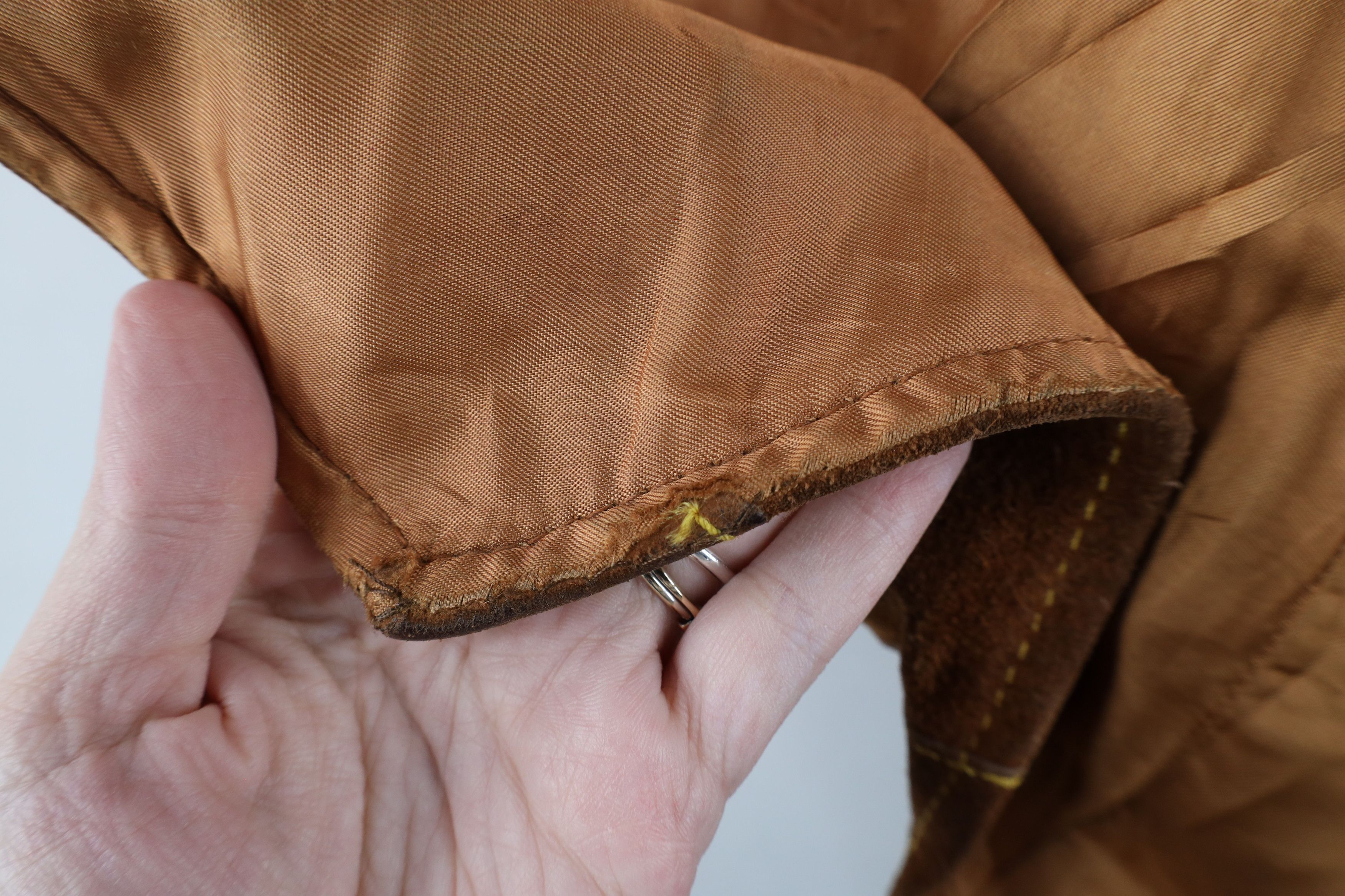 Vintage Vintage 70s Streetwear Suede Leather Western Vest Jacket USA Size US L / EU 52-54 / 3 - 10 Thumbnail