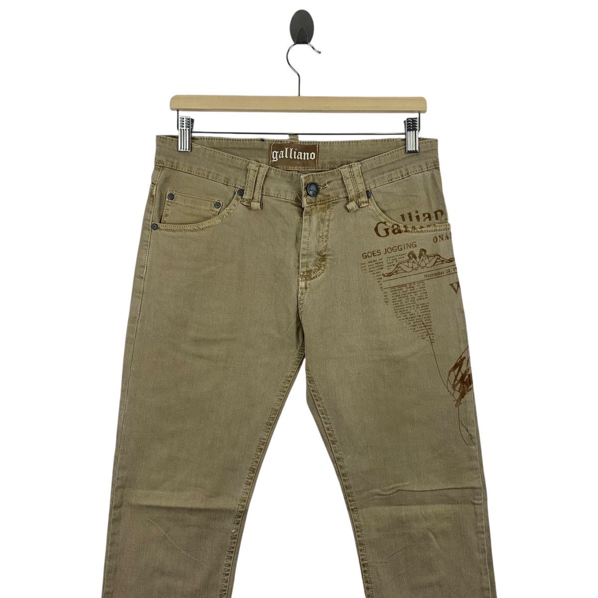 Designer × John Galliano JOHN GALLIANO newspaper printed goes jogging designer jeans Size US 31 - 2 Thumbnail