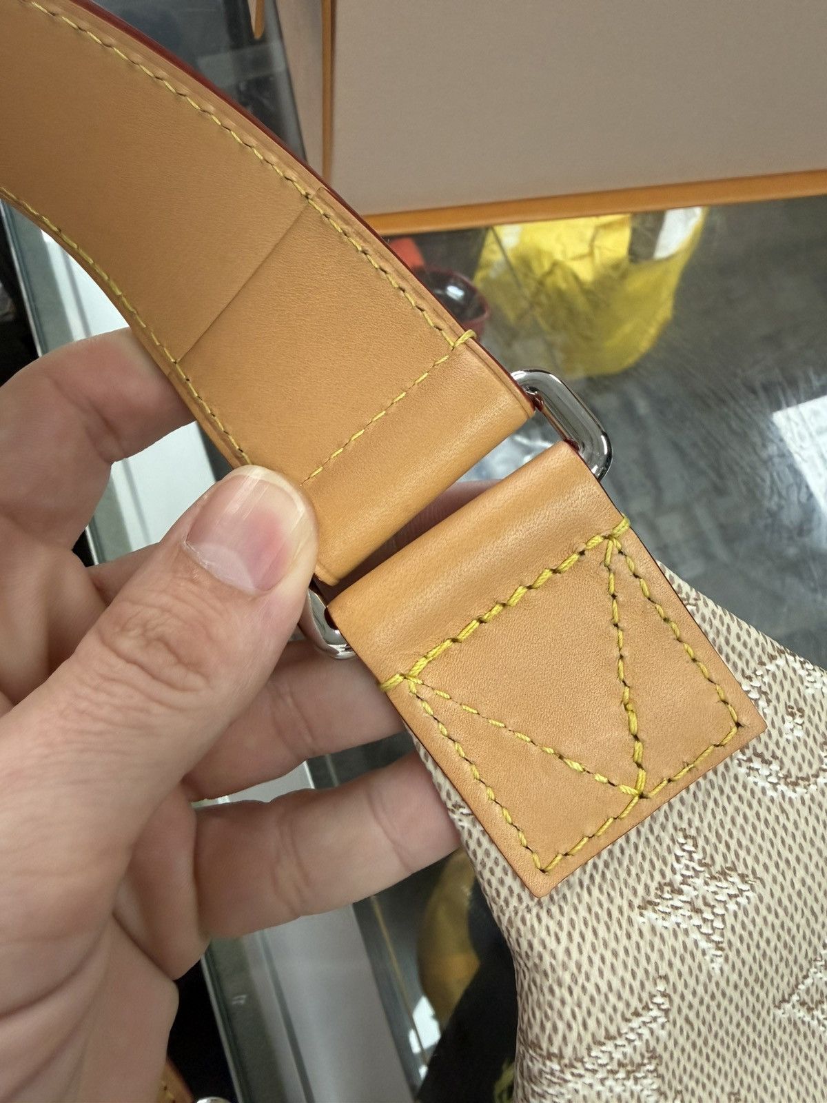 Louis Vuitton LV Rush Bumbag Heritage M27152 Size ONE SIZE - 9 Thumbnail
