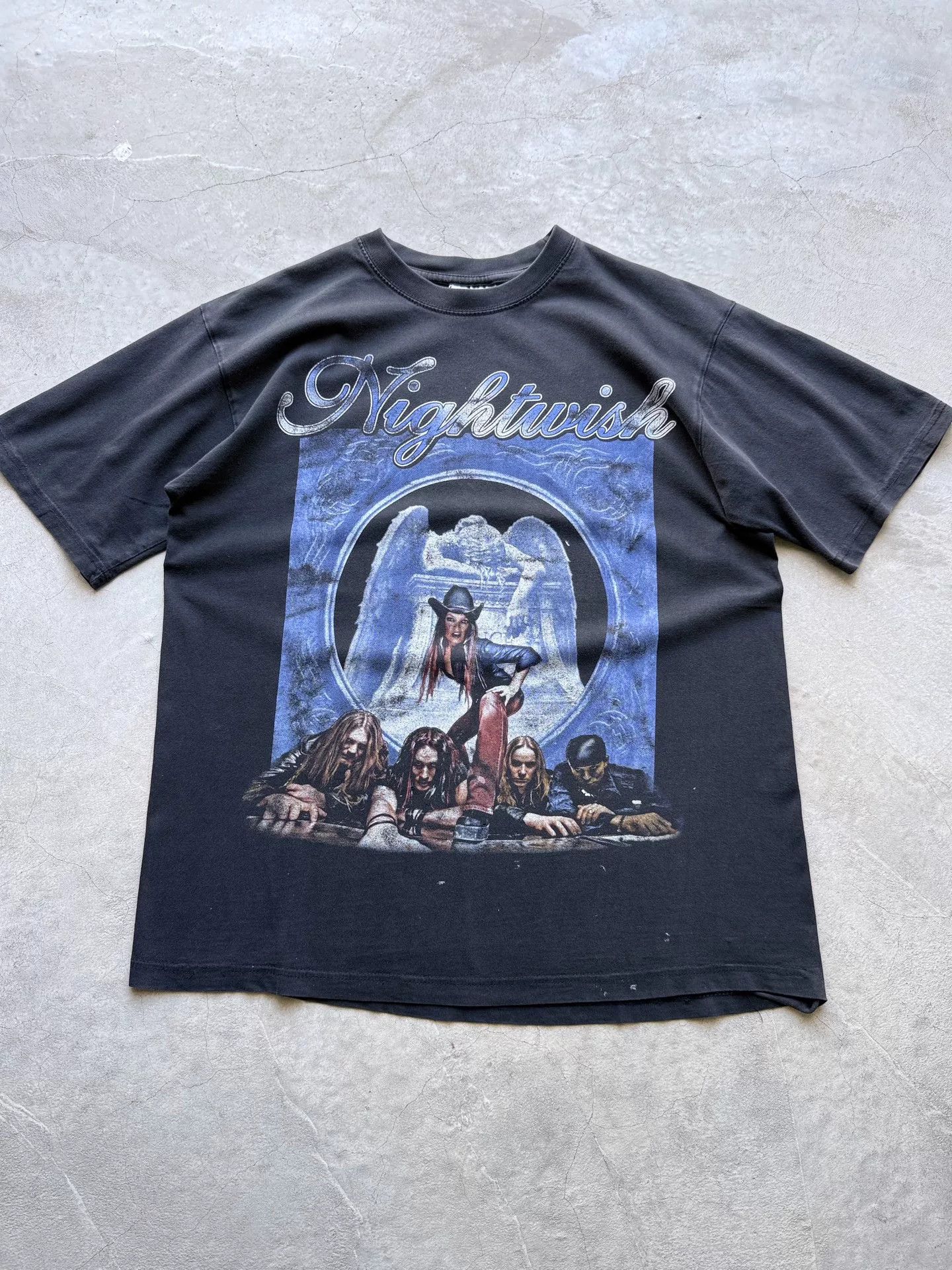 Vintage Vintage 00s Nightwish Once Band Tee Size US L / EU 52-54 / 3 - 1 Thumbnail