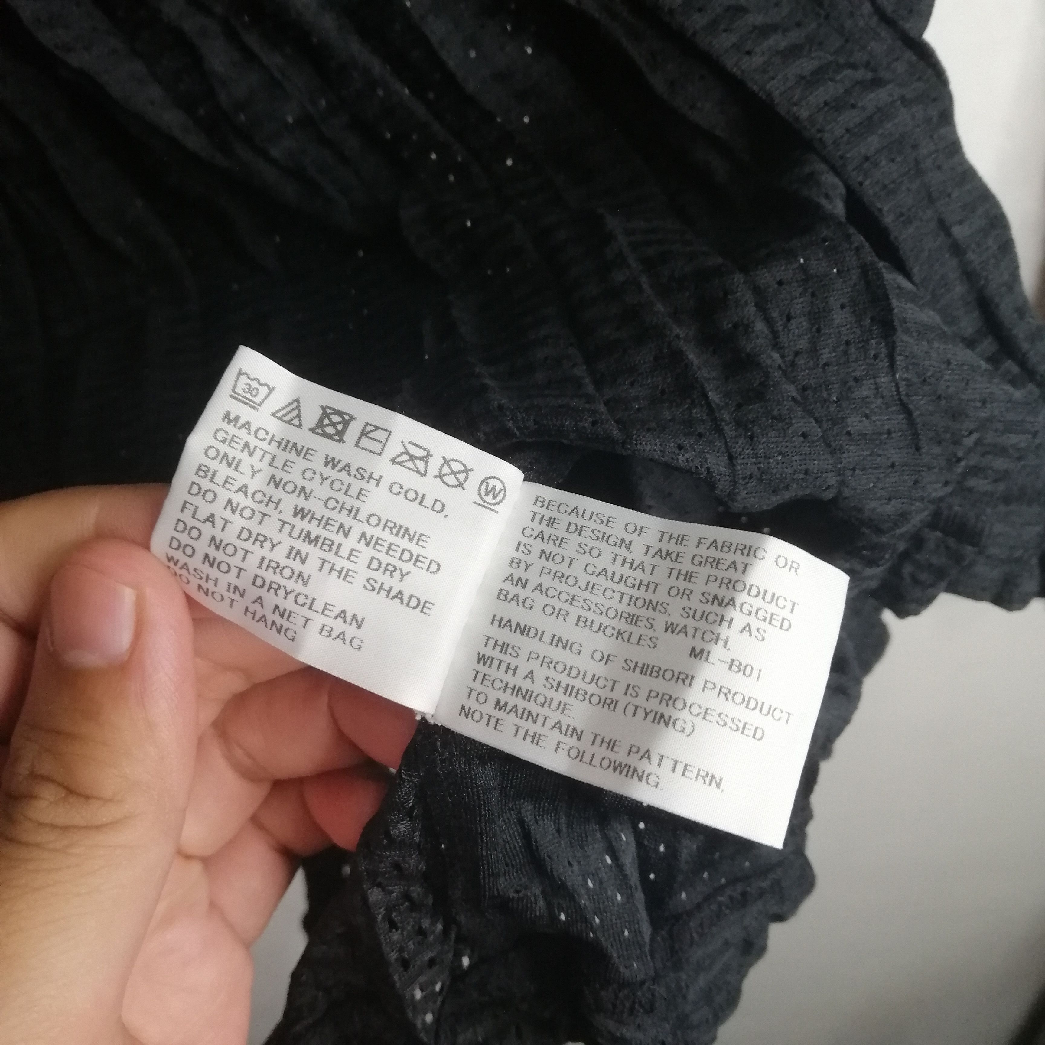 Issey Miyake Issey Miyake Men - Jersey Pleated Longsleeve Size US XL / EU 56 / 4 - 13 Thumbnail